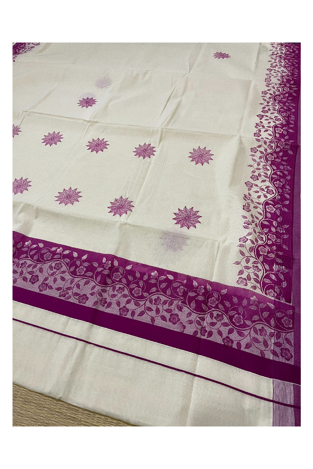 Kerala Cotton Saree with Magenta Floral Block Prints on Border (Onam Saree 2023)