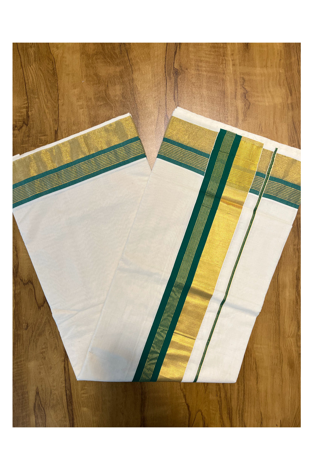 Kerala Pure Cotton Saree with Kasavu and Green Border