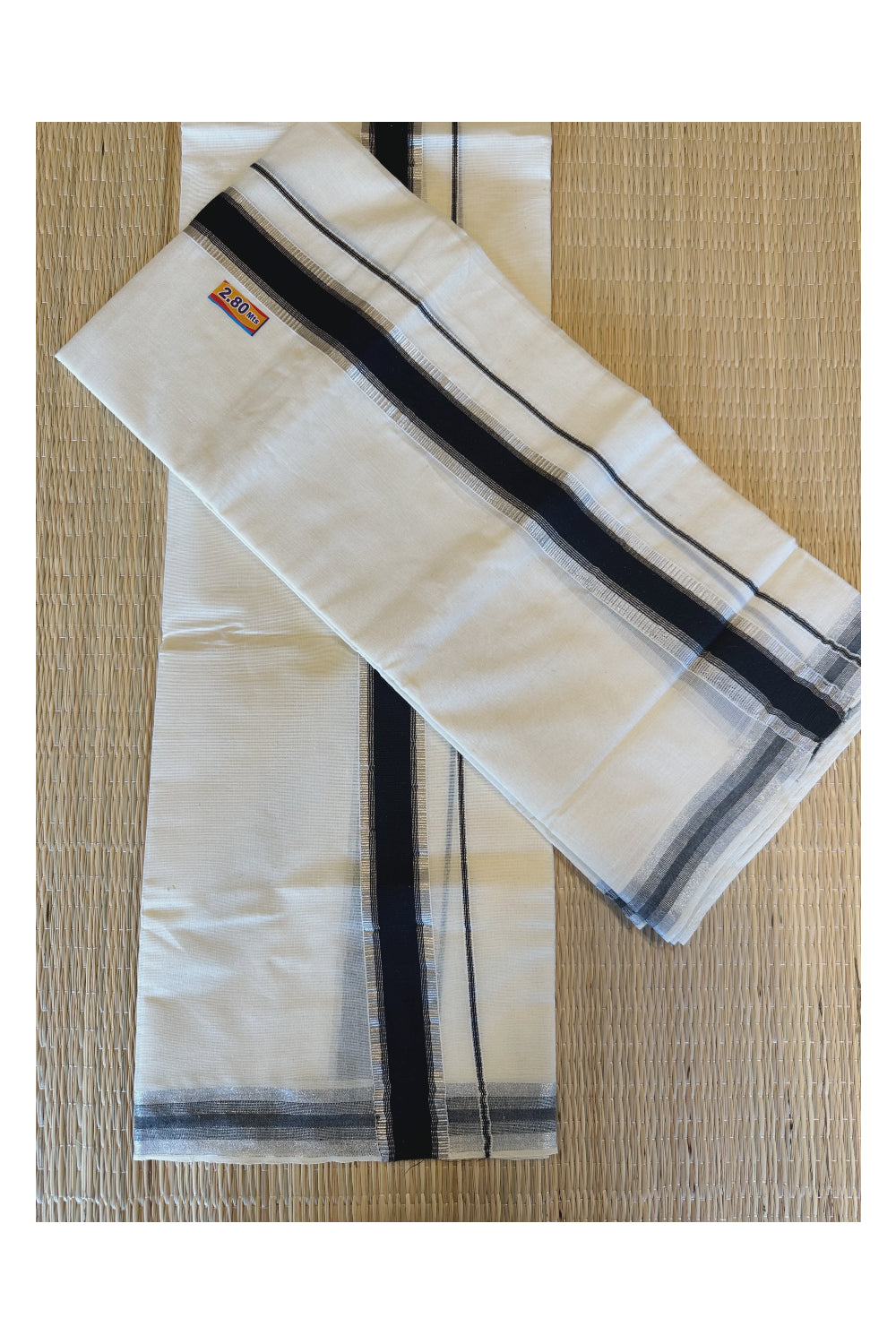 Kerala Cotton Mundum Neriyathum Single (Set Mundu) with Black and Silver Kasavu Border 2.80 Mtrs