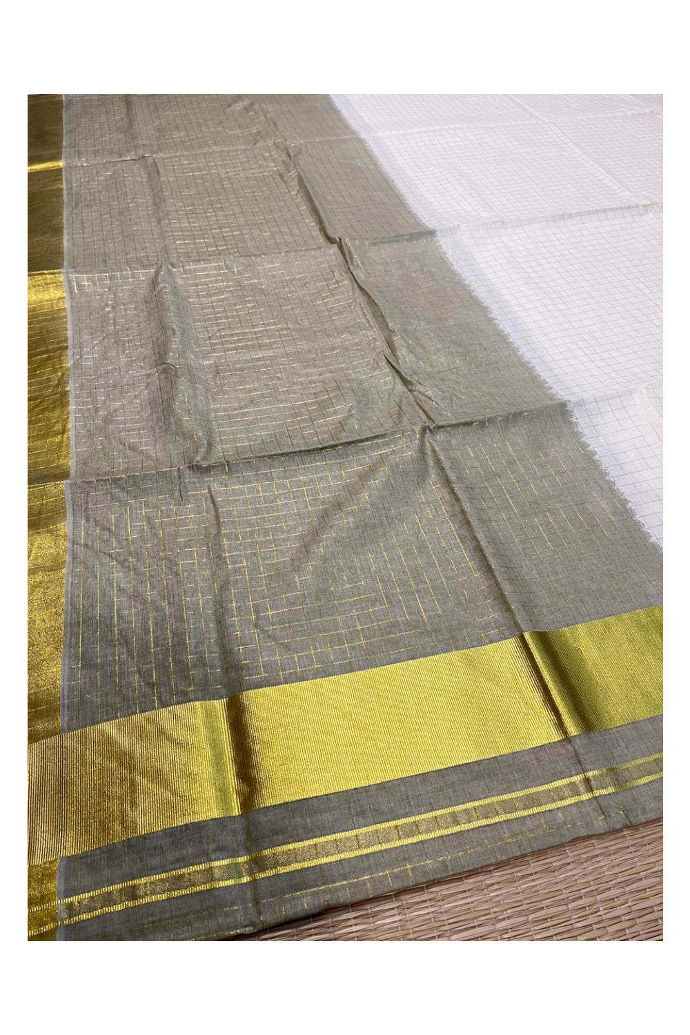 Southloom Cotton Tie & Dye - Half & Half Green Design Saree with Kasavu Checks Across Body