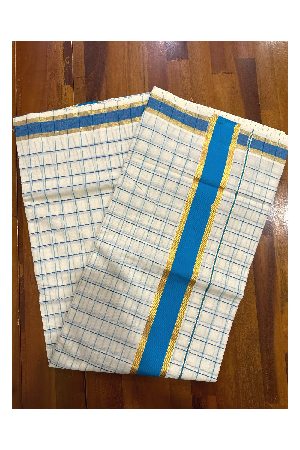 Kerala Woven Check Design Saree with Kasavu and Blue Border (Onam Saree 2023)