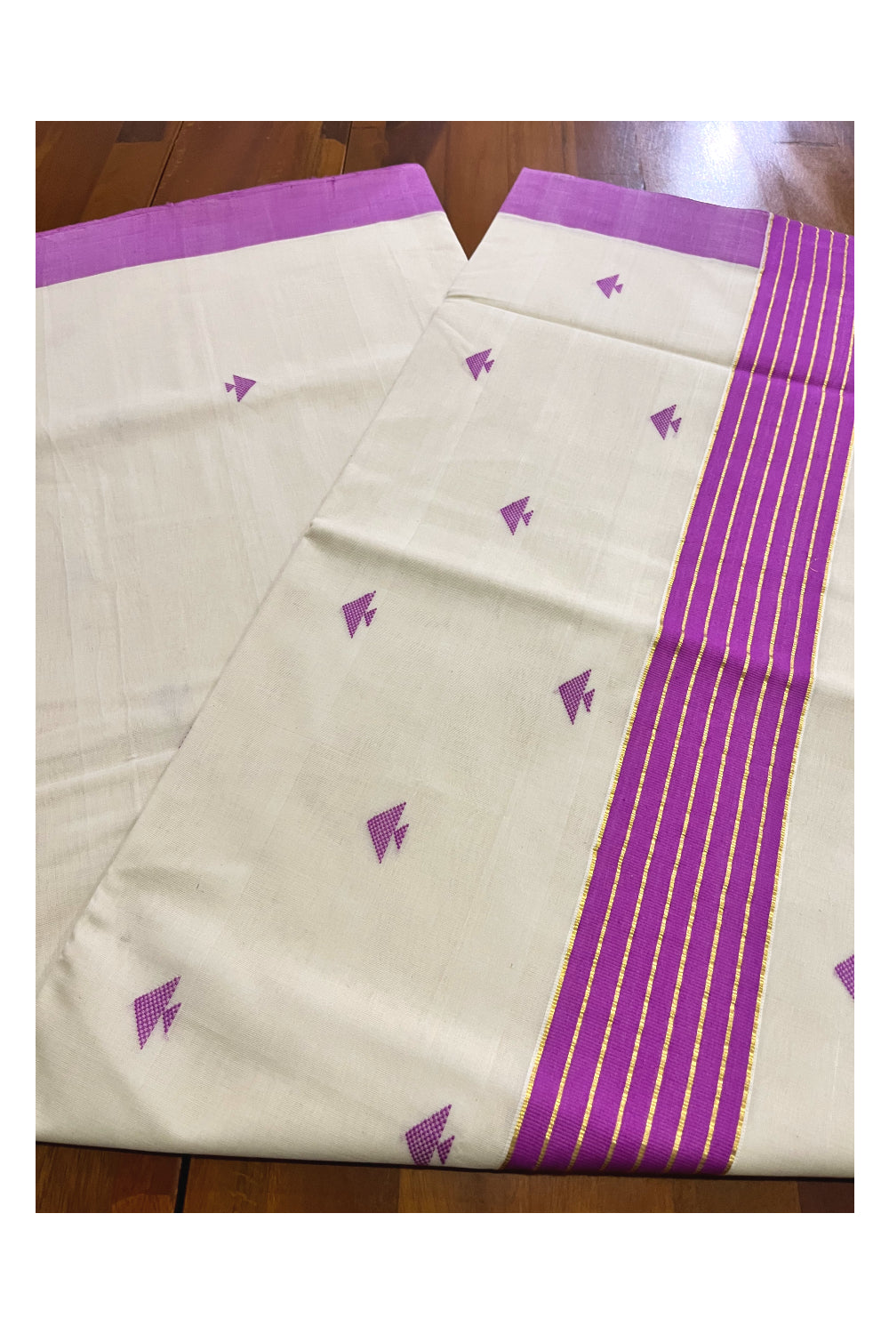 Southloom Premium Balaramapuram Unakkupaavu Handloom Cotton Butta Saree with Violet and Kasavu Border