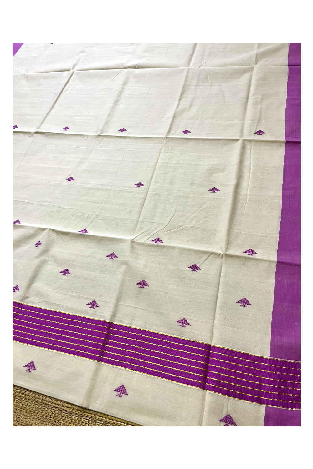 Southloom Premium Balaramapuram Unakkupaavu Handloom Cotton Butta Saree with Violet and Kasavu Border