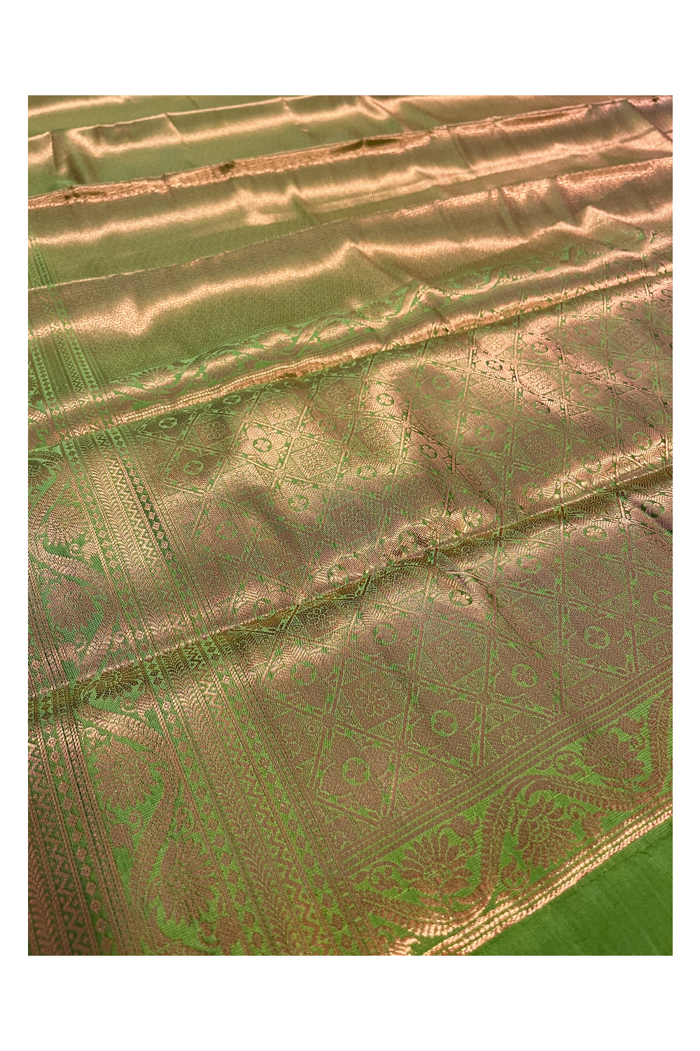 Southloom Premium Semi Silk Zari Work Brocade Saree in Bridal Green with Matching Pallu (Kanchipuram Pattu Saree)