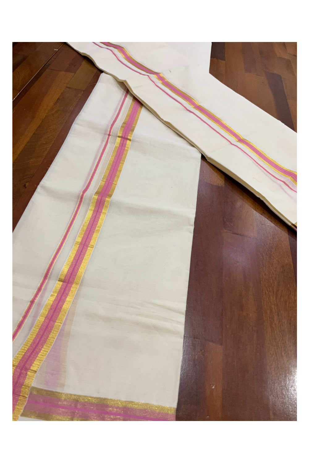 Pure Cotton Kerala Single Set Mundu (Mundum Neriyathum) with Pink and Kasavu Border 2.80 Mtrs (Onam Set Mundu 2023)