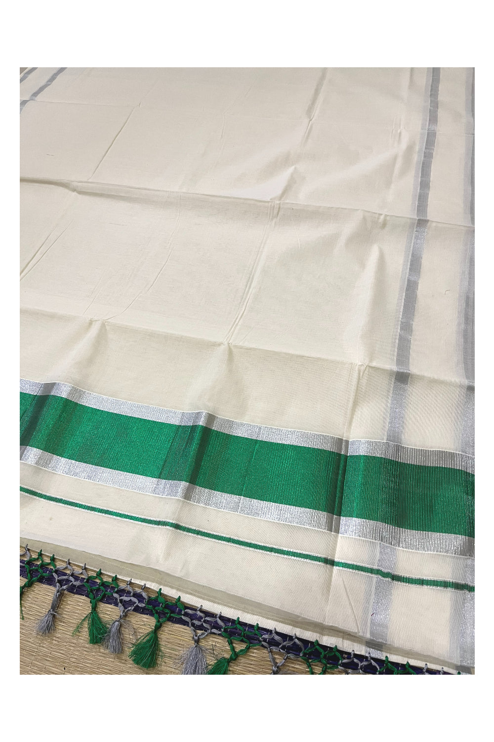 Pure Cotton Kerala Saree with Silver Border and Green Kasavu Pallu (Onam Saree 2023)