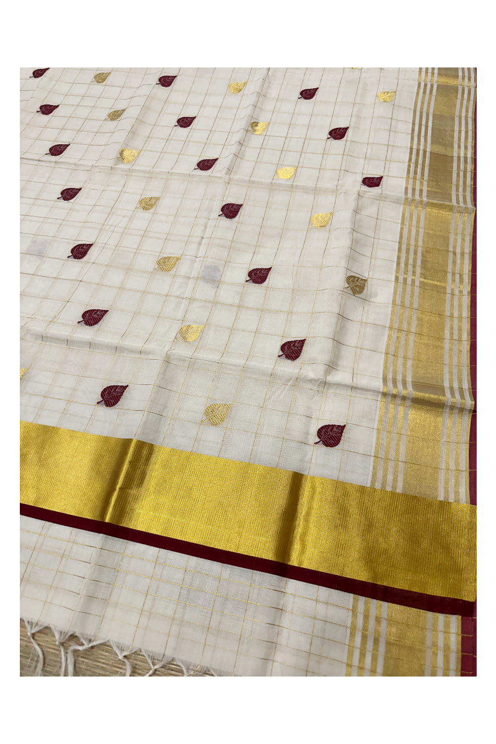 Southloom™ Premium Handloom Kerala Kasavu Check Saree with Golden and Maroon Leaf Woven Designs