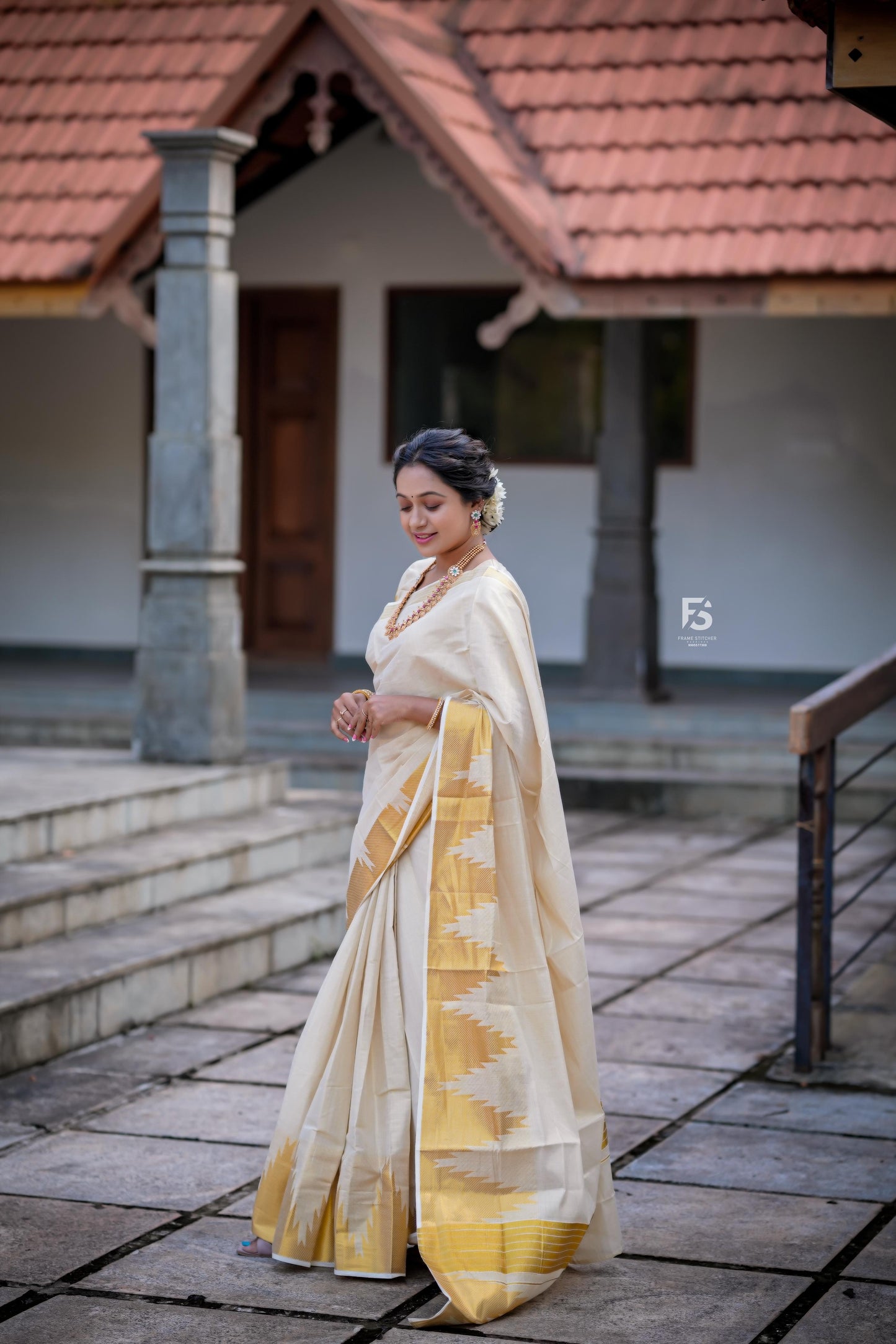 Kerala Tissue Kasavu Saree With Temple Woven Works on Border