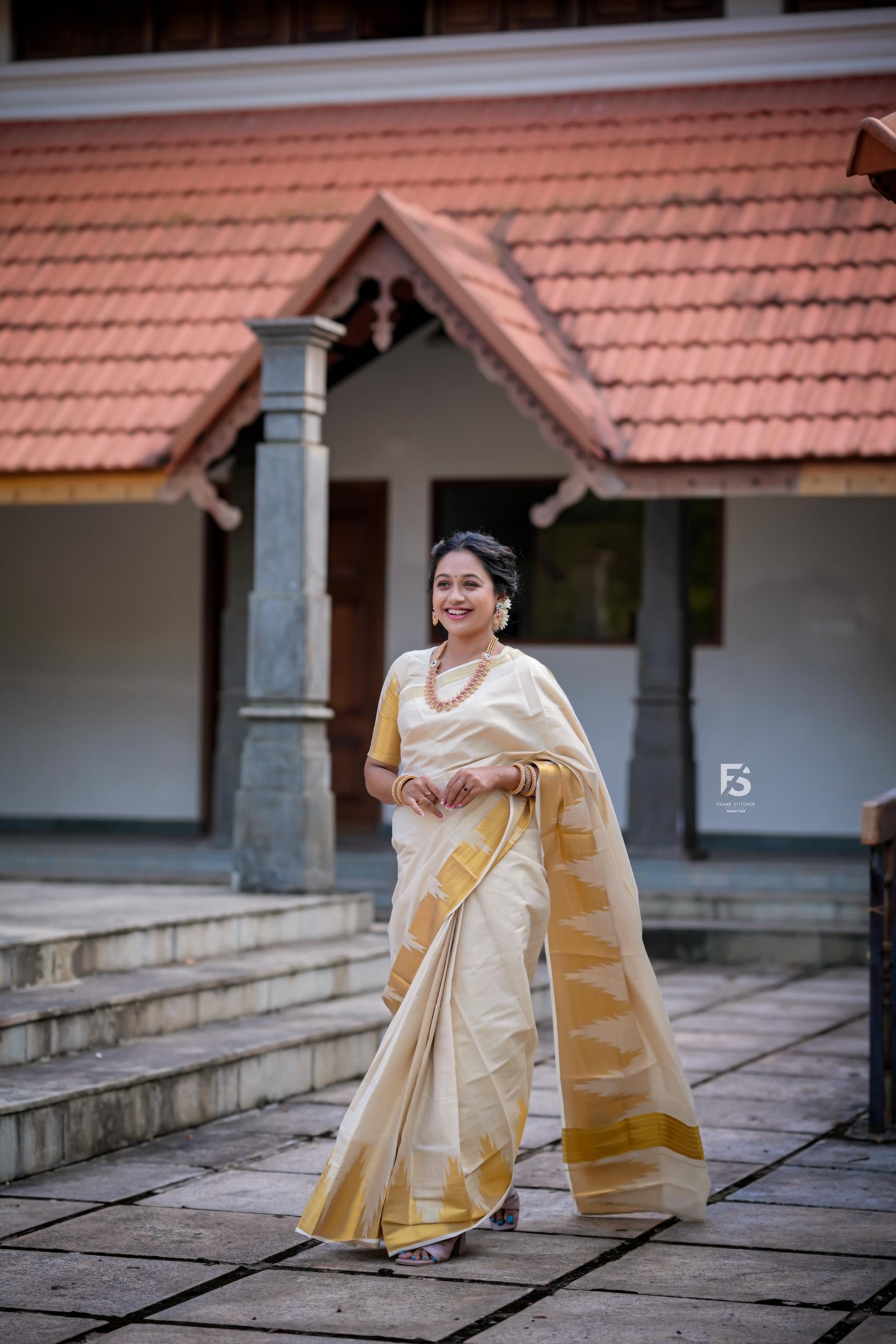 Kerala Tissue Kasavu Saree With Temple Woven Works on Border