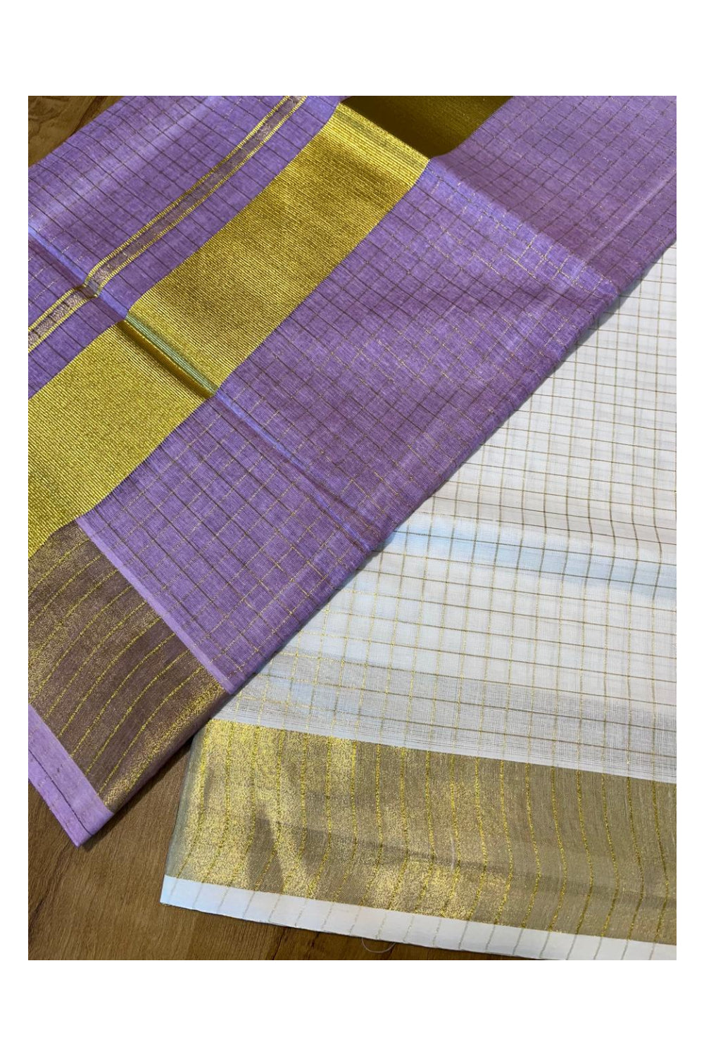 Southloom Cotton Tie & Dye - Half & Half Lavender Design Saree with Kasavu Checks Across Body