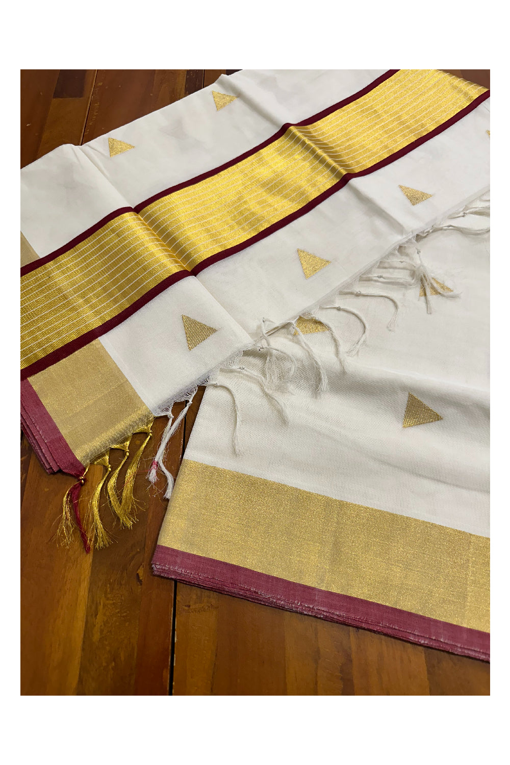 Southloom Premium Handloom Cotton Saree with Kasavu Temple Woven Motifs