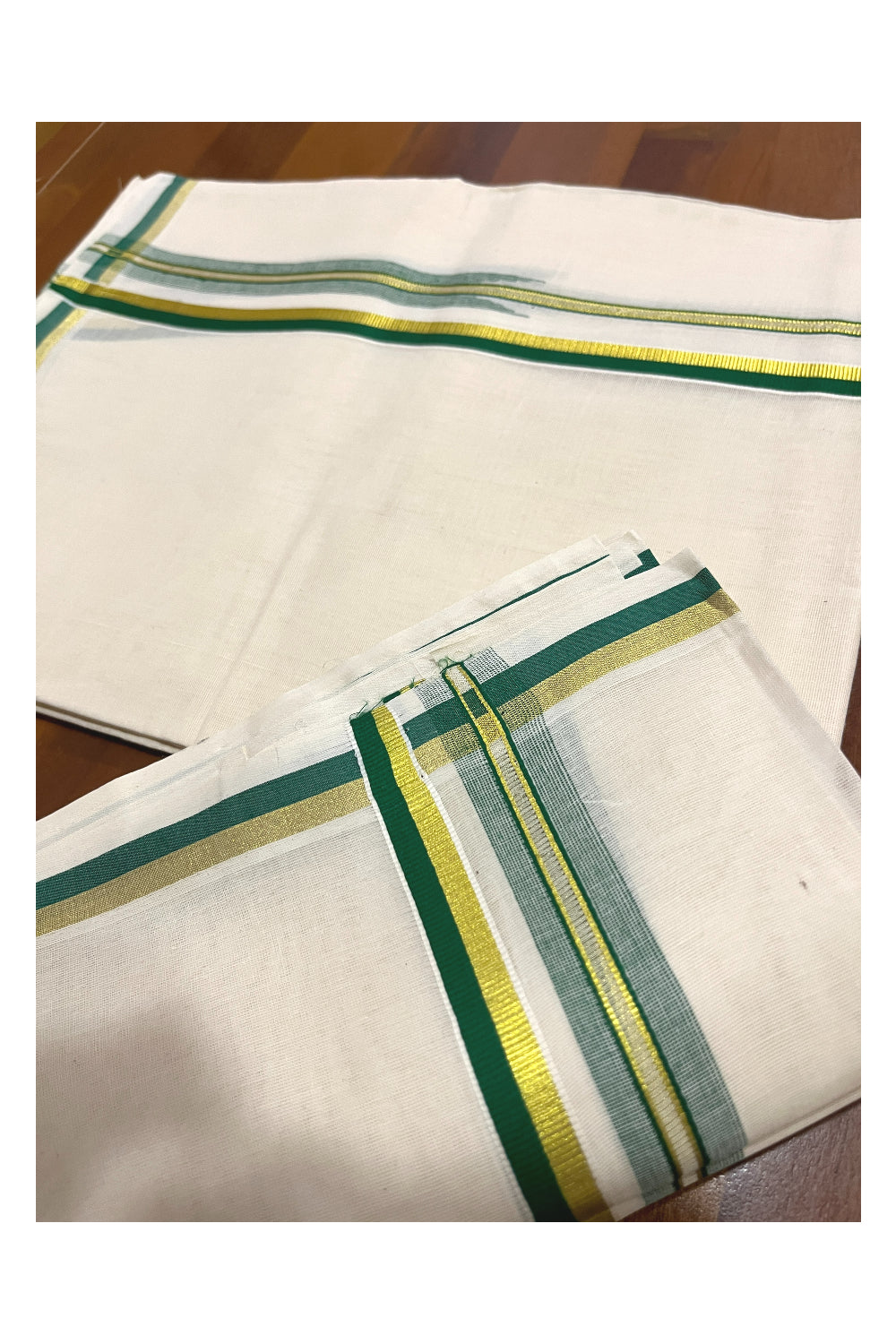 Kerala Cotton Single Set Mundu (Mundum Neriyathum) with Green Puliyilakkara Kasavu Border 2.80 Mtrs