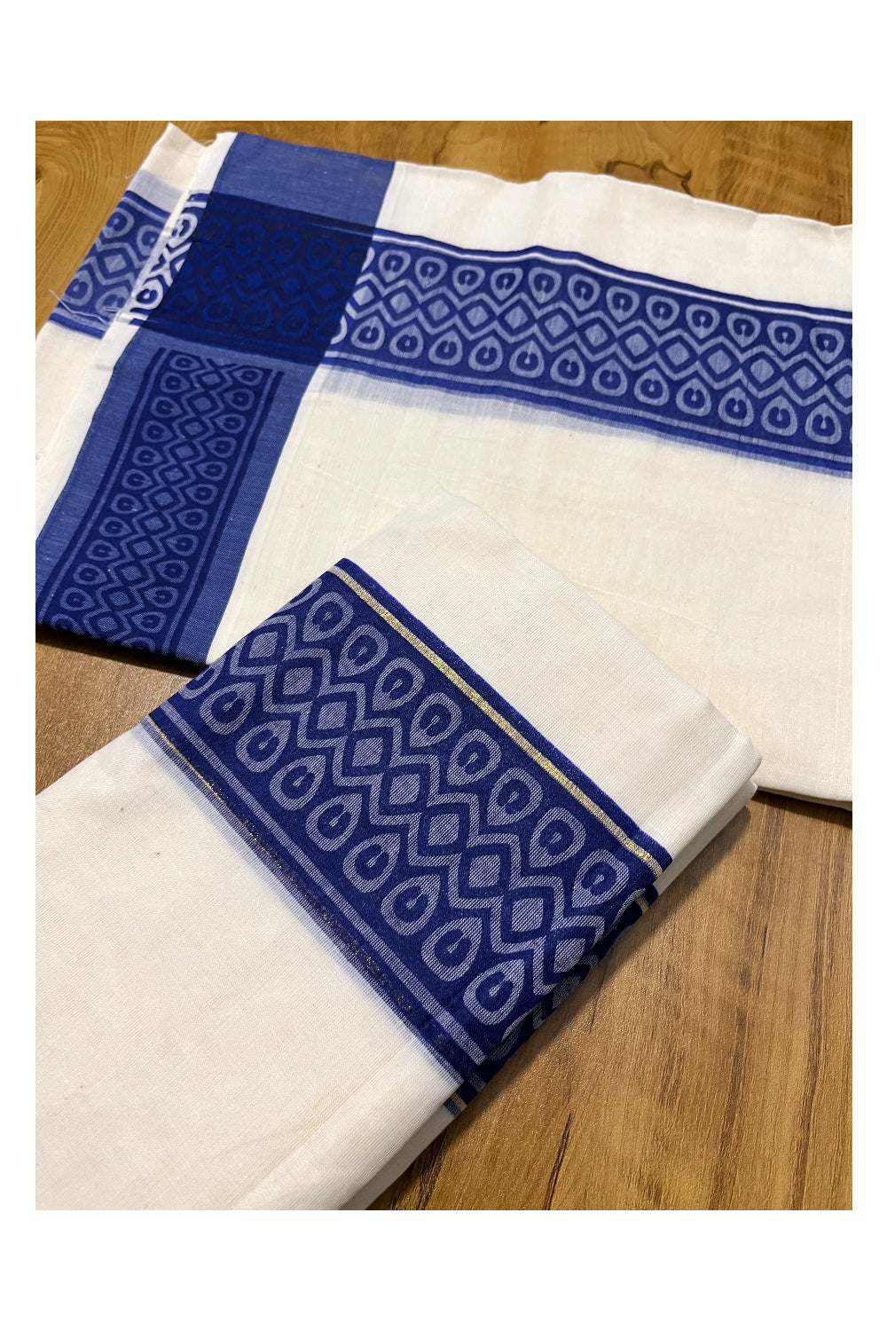 Kerala Cotton Single Set Mundu (Mundum Neriyathum) with Blue Block print Border 2.80Mtrs