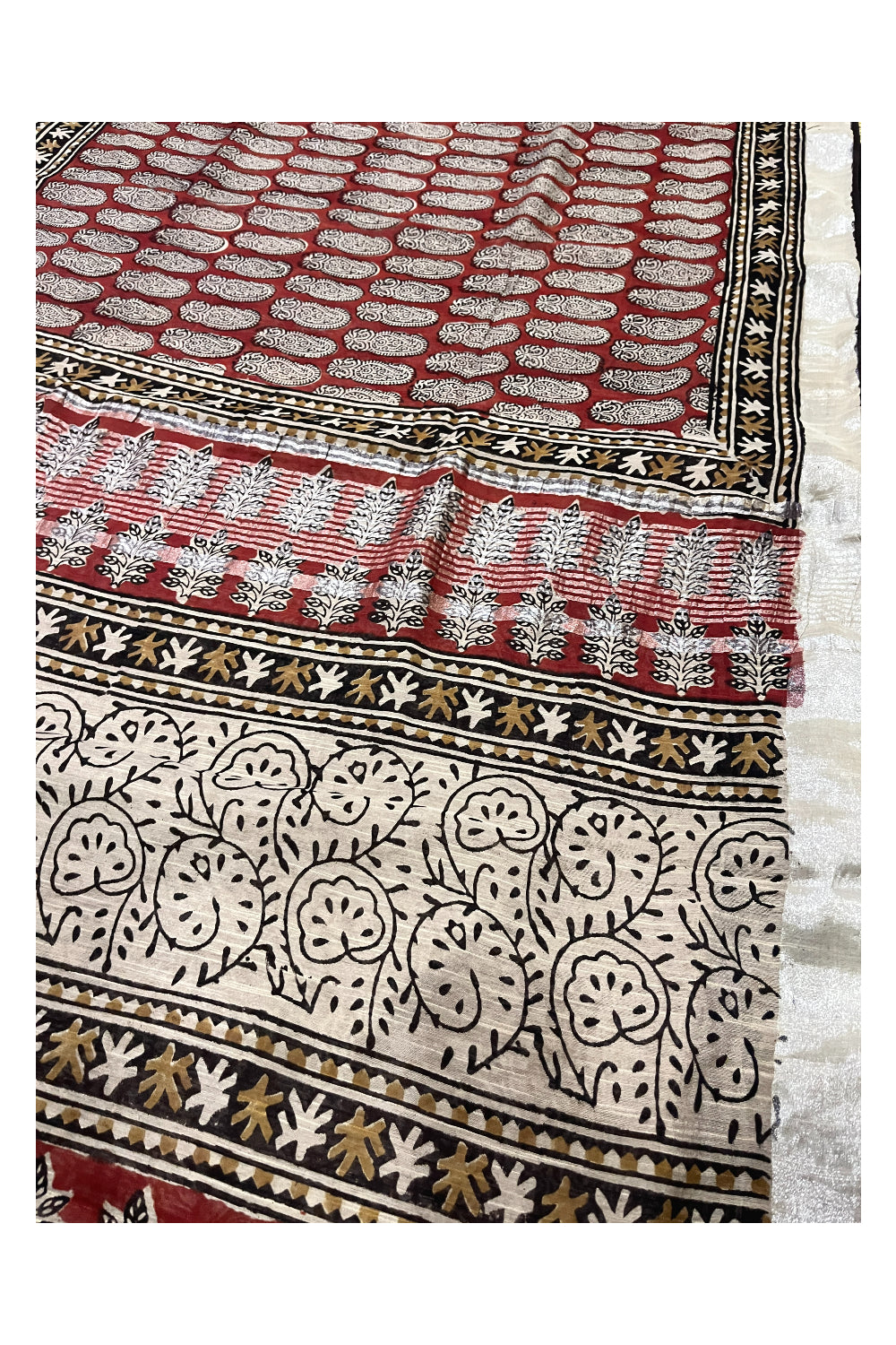 Southloom Linen Red Saree with Paisley Designer Prints on Body