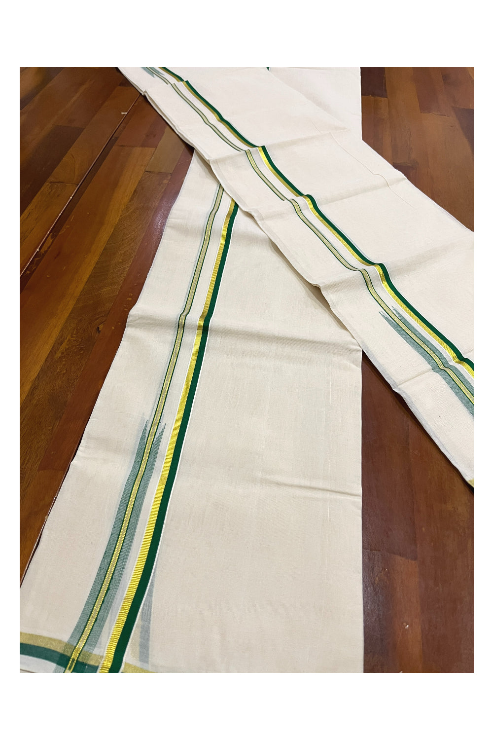 Kerala Cotton Single Set Mundu (Mundum Neriyathum) with Green Puliyilakkara Kasavu Border 2.80 Mtrs