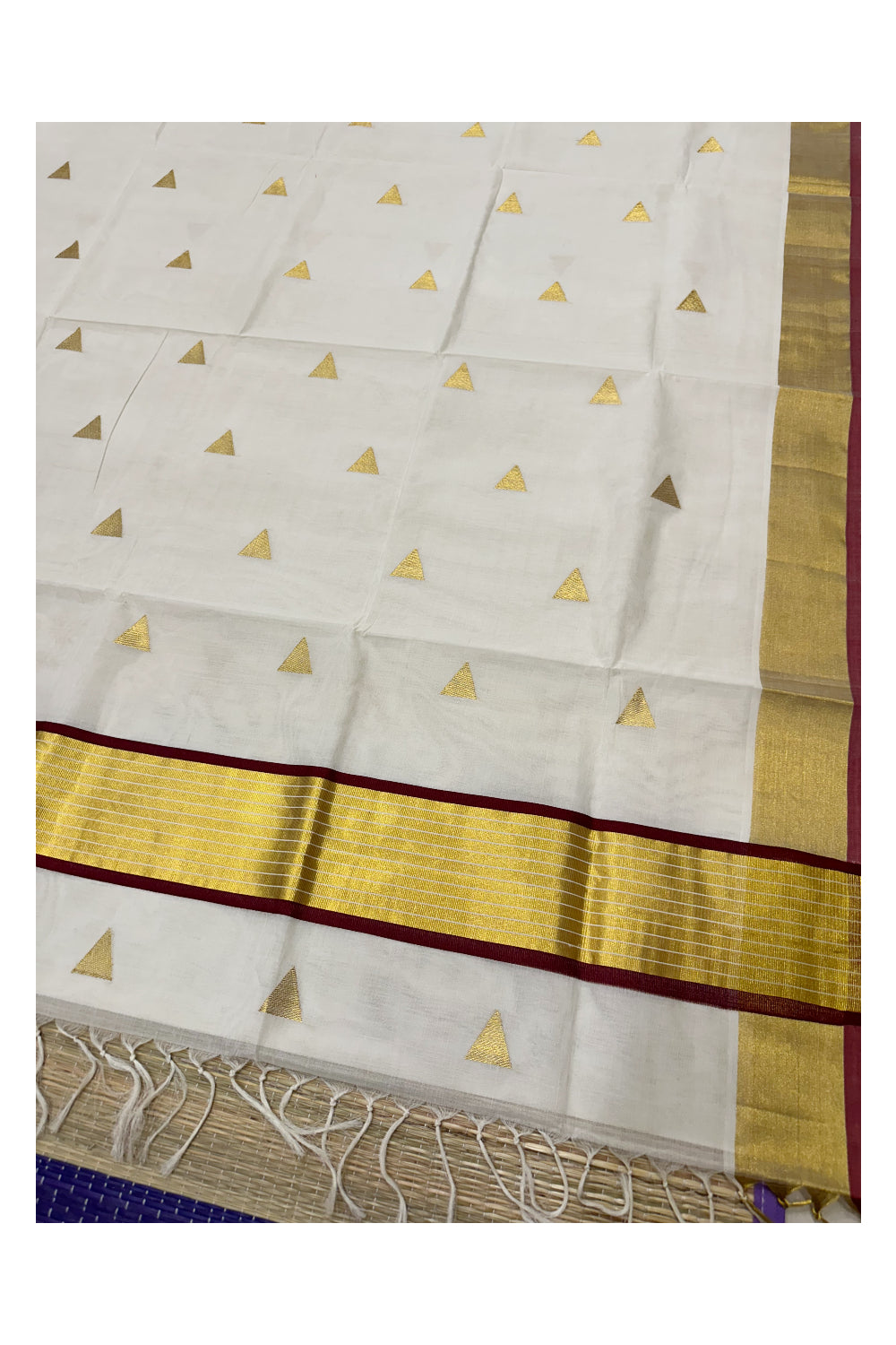 Southloom Premium Handloom Cotton Saree with Kasavu Temple Woven Motifs