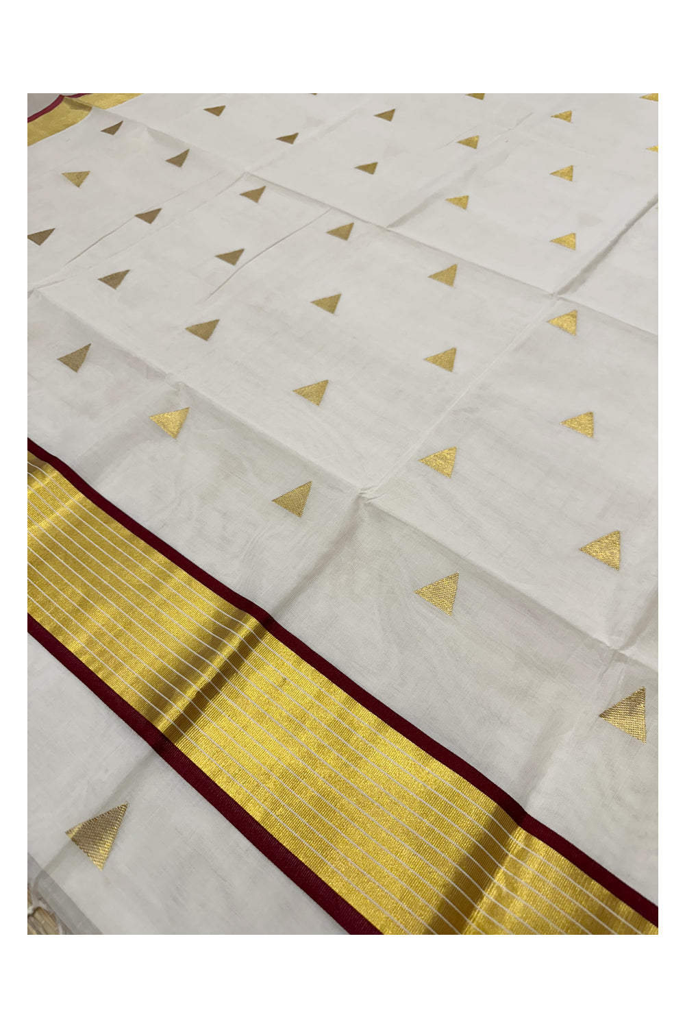 Southloom Premium Handloom Cotton Saree with Kasavu Temple Woven Motifs