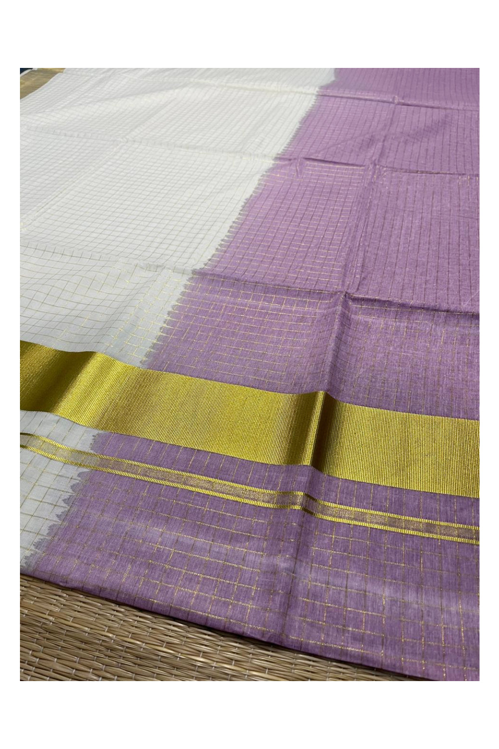 Southloom Cotton Tie & Dye - Half & Half Lavender Design Saree with Kasavu Checks Across Body