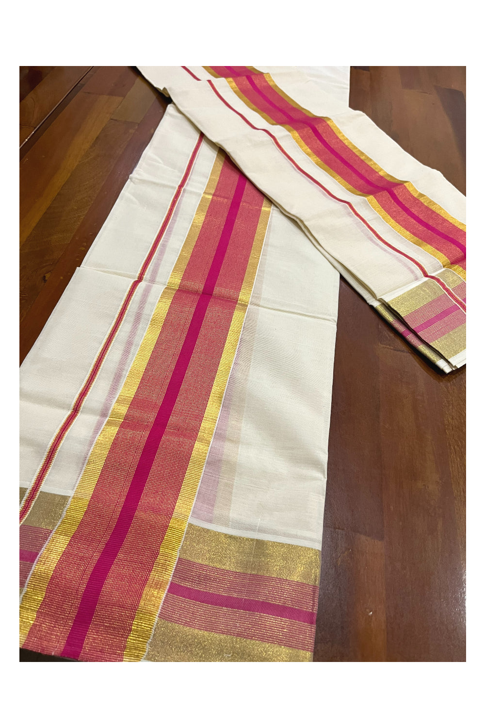 Pure Cotton Kerala Set Mundu (Mundum Neriyathum) Single with Bright Magenta and Kasavu Border 2.80 Mtrs