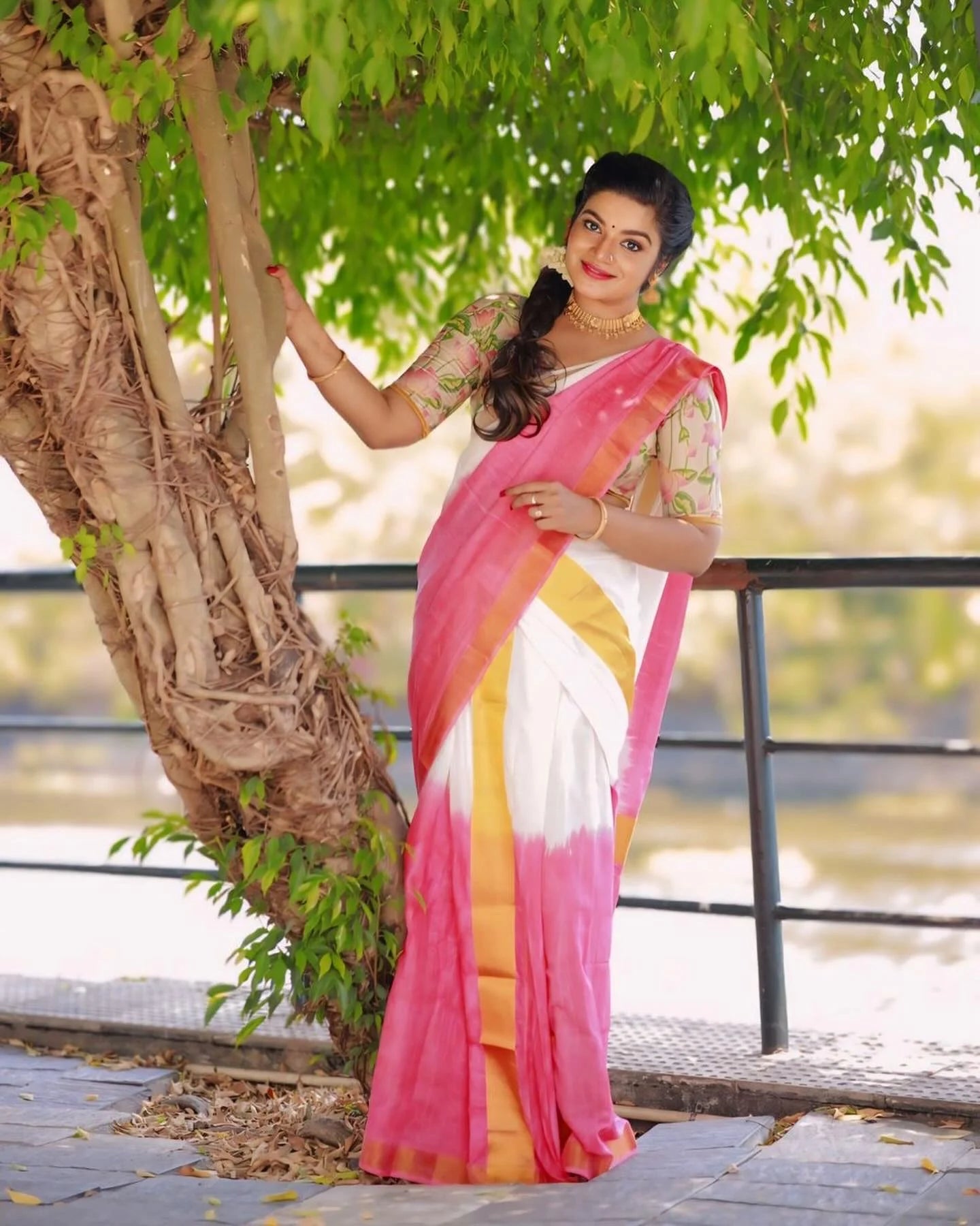 Southloom Tie & Dye - Half & Half  Multi Colour Reddish Pink Design Set Mundu (Mundum Neriyathum) with Super Soft Cotton