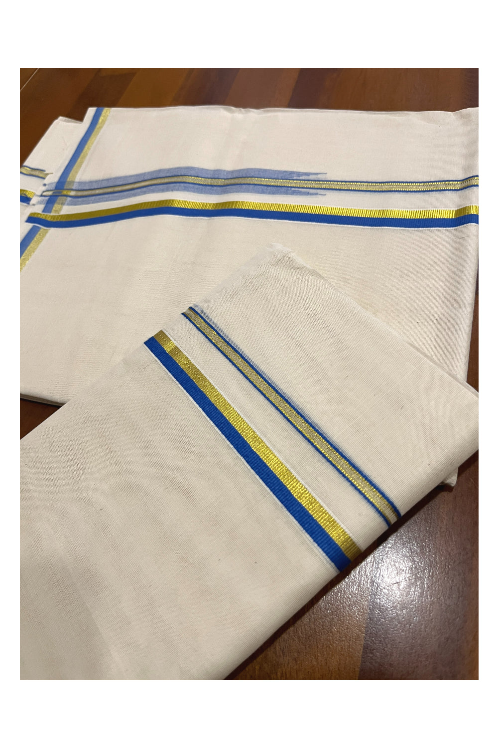 Kerala Cotton Single Set Mundu (Mundum Neriyathum) with Blue Puliyilakkara Kasavu Border 2.80 Mtrs