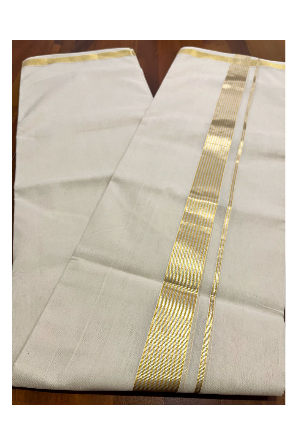 Southloom Premium Balaramapuram Unakkupaavu Handloom Mundu with Silver and Golden Kasavu Border (South Indian Kerala Dhoti)