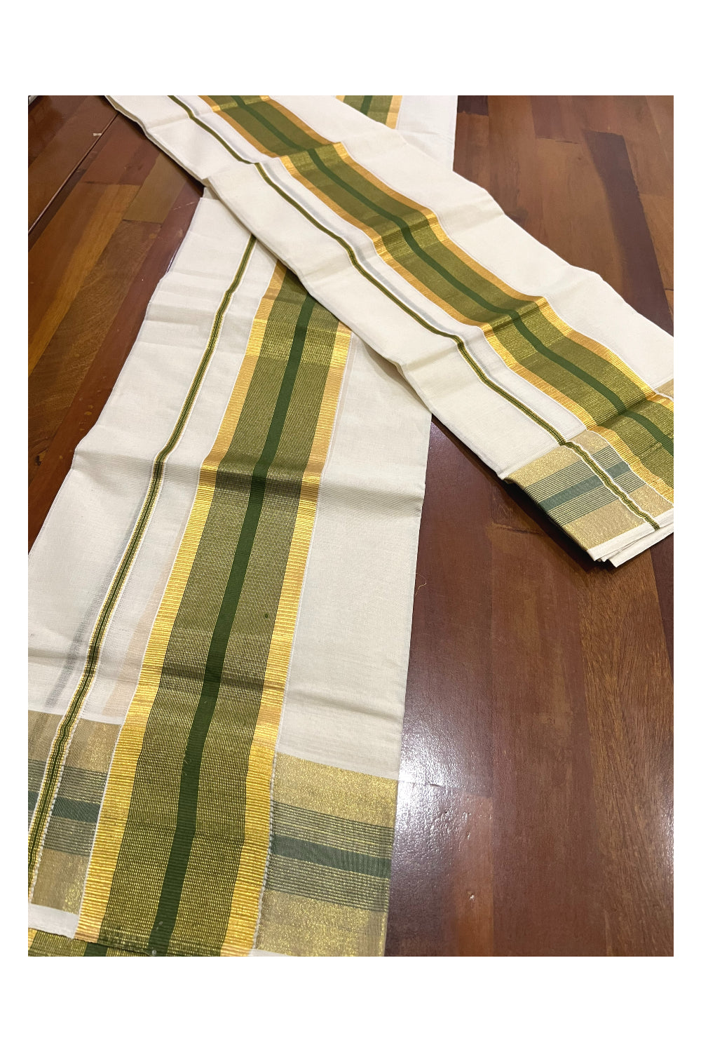 Pure Cotton Kerala Onam 2023 Set Mundu (Mundum Neriyathum) Single with Green and Kasavu Border 2.80 Mtrs