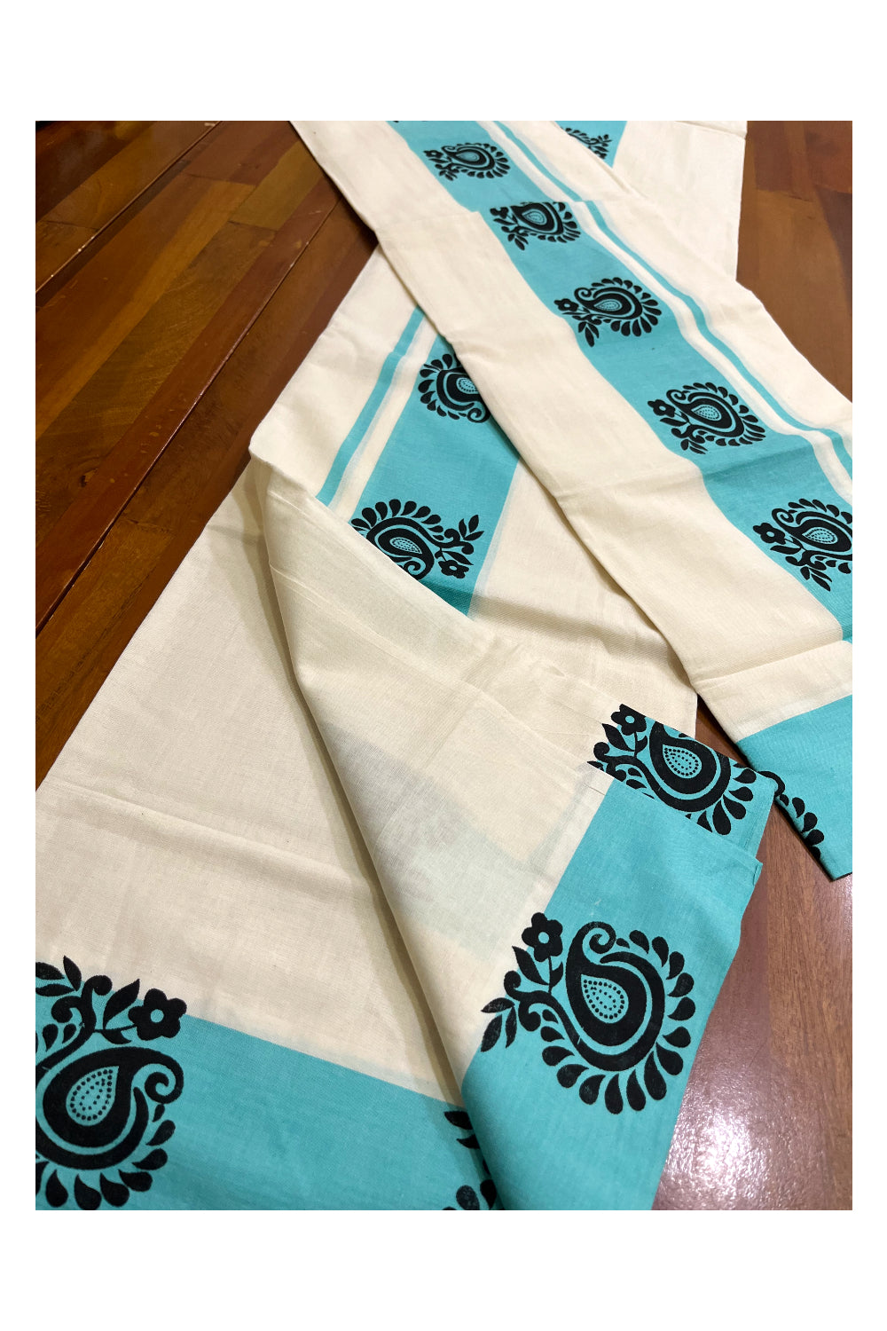 Kerala Pure Cotton Set Mundu (Mundum Neriyathum) with Block Printed Blue Border 2.80 Mtrs