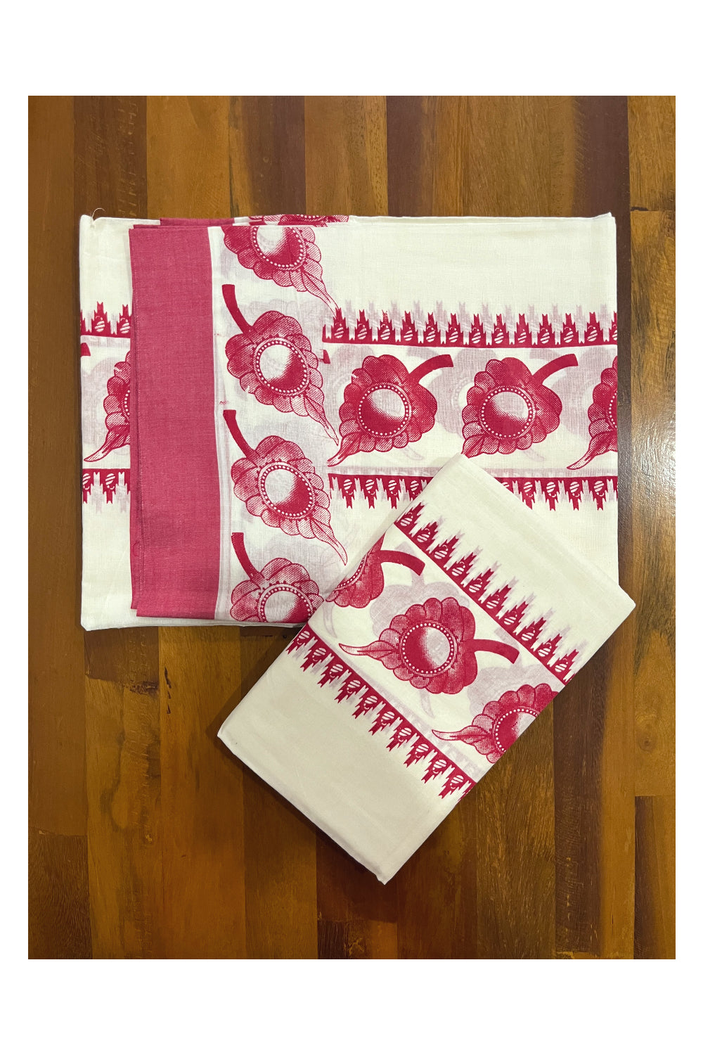 Kerala Cotton Mundum Neriyathum Single (Set Mundu) with Red Leaf Block Prints in Border 2.80 Mtrs