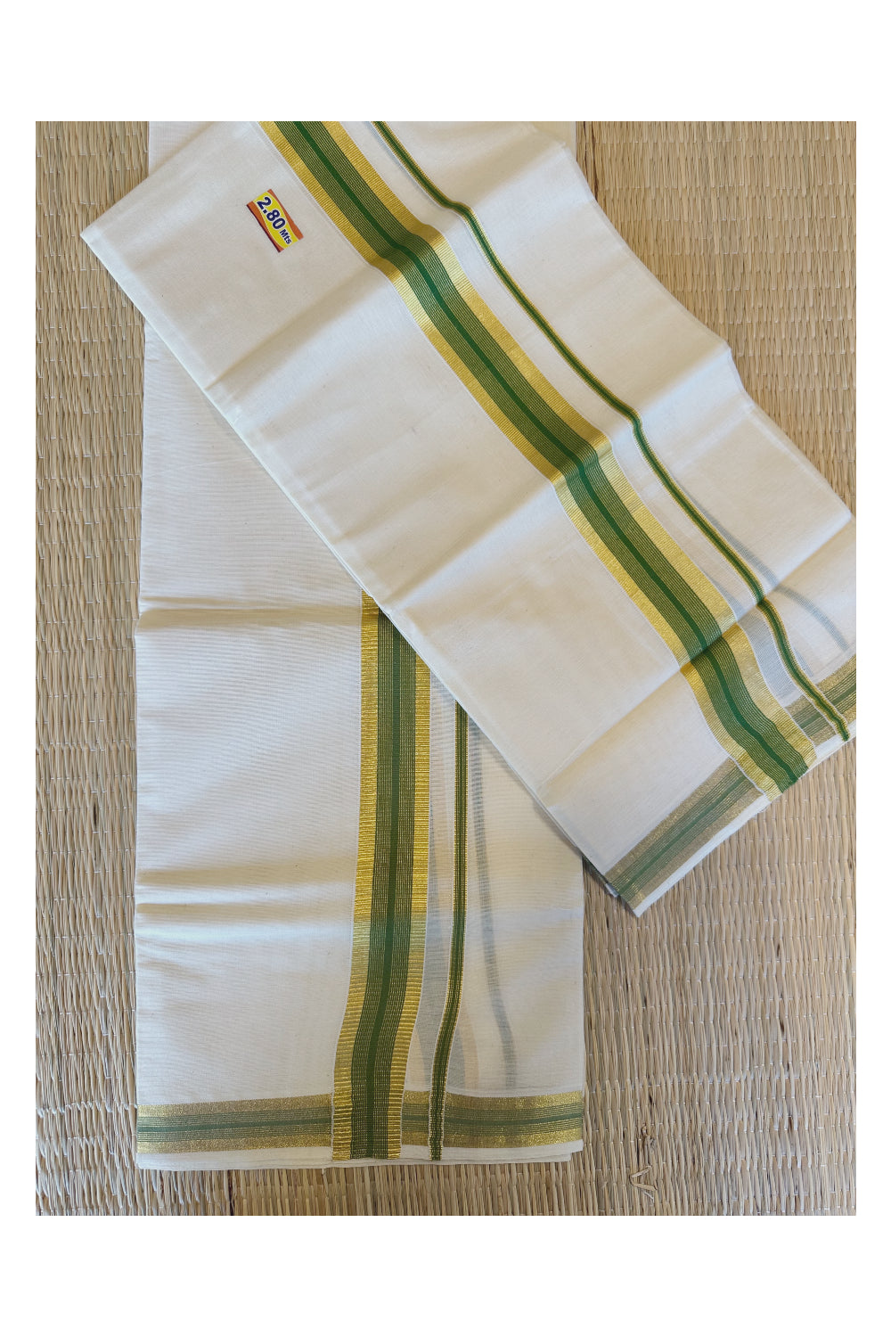 Kerala Cotton Mundum Neriyathum Single (Set Mundu) with Kasavu and Green Border 2.80 Mtrs
