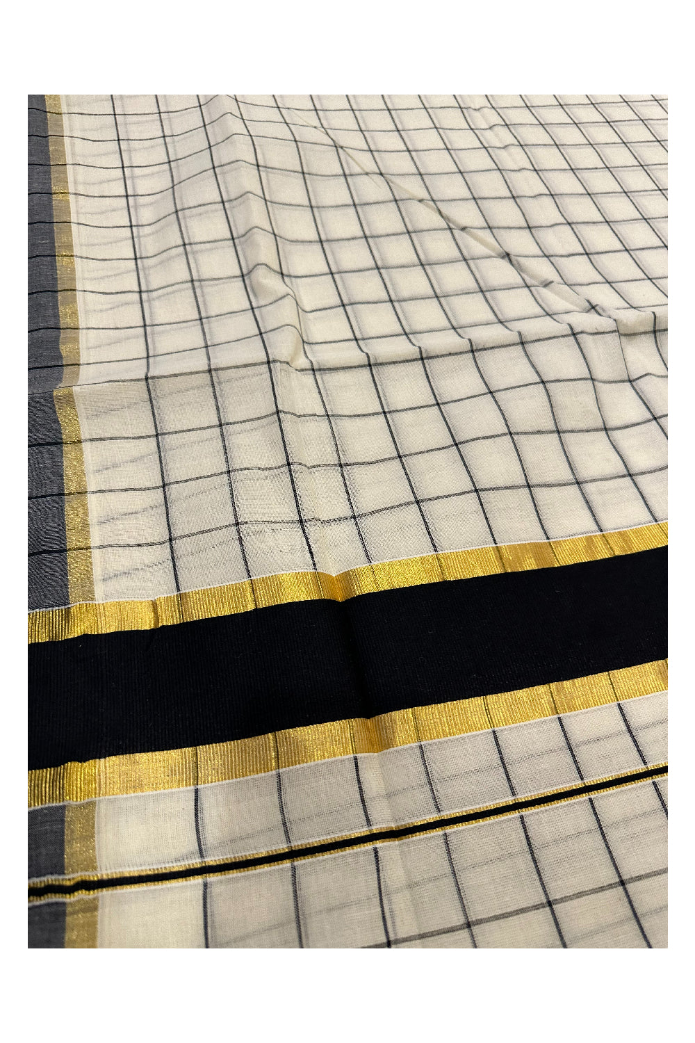 Kerala Woven Check Design Saree with Kasavu and Black Border (Onam Saree 2023)