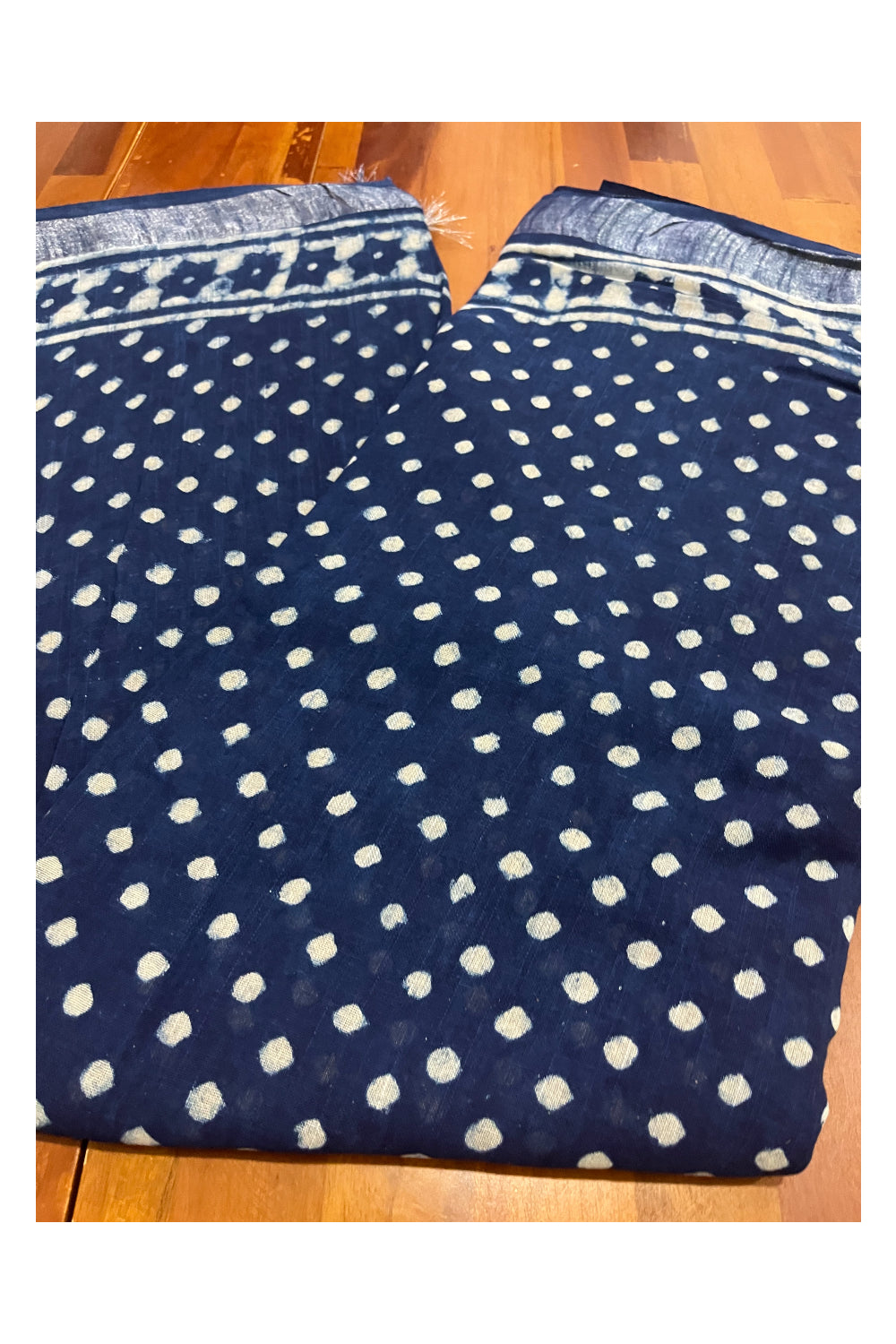 Southloom Linen Dark Blue Saree with Designer Dot Prints on Body