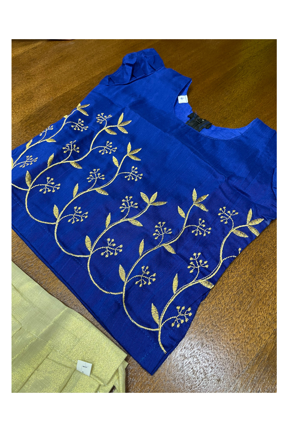 Southloom Kerala Blue Pattupavada and Blouse with Embroidery Work (Age - 5 Year)