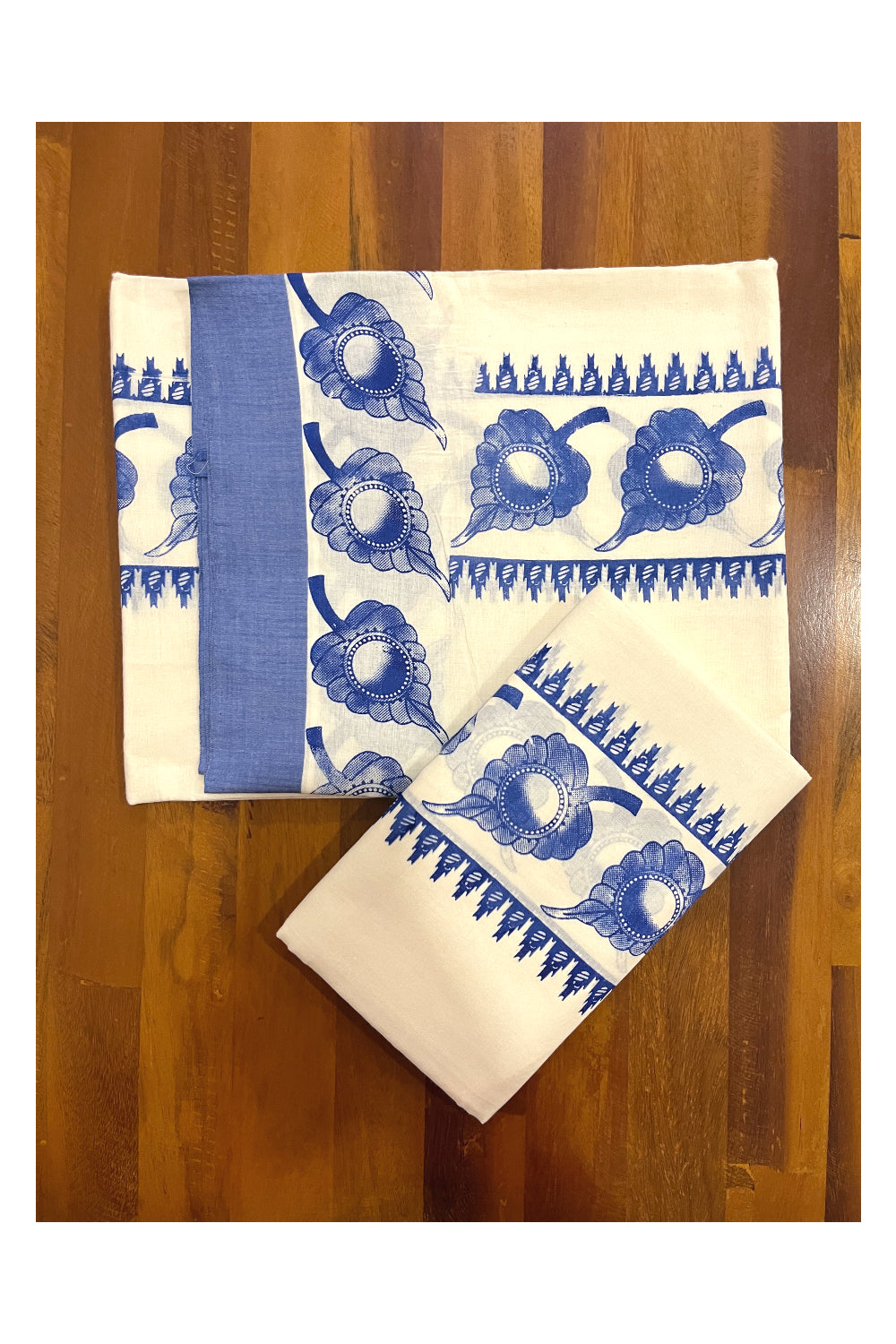 Kerala Cotton Mundum Neriyathum Single (Set Mundu) with Blue Leaf Block Prints in Border 2.80 Mtrs