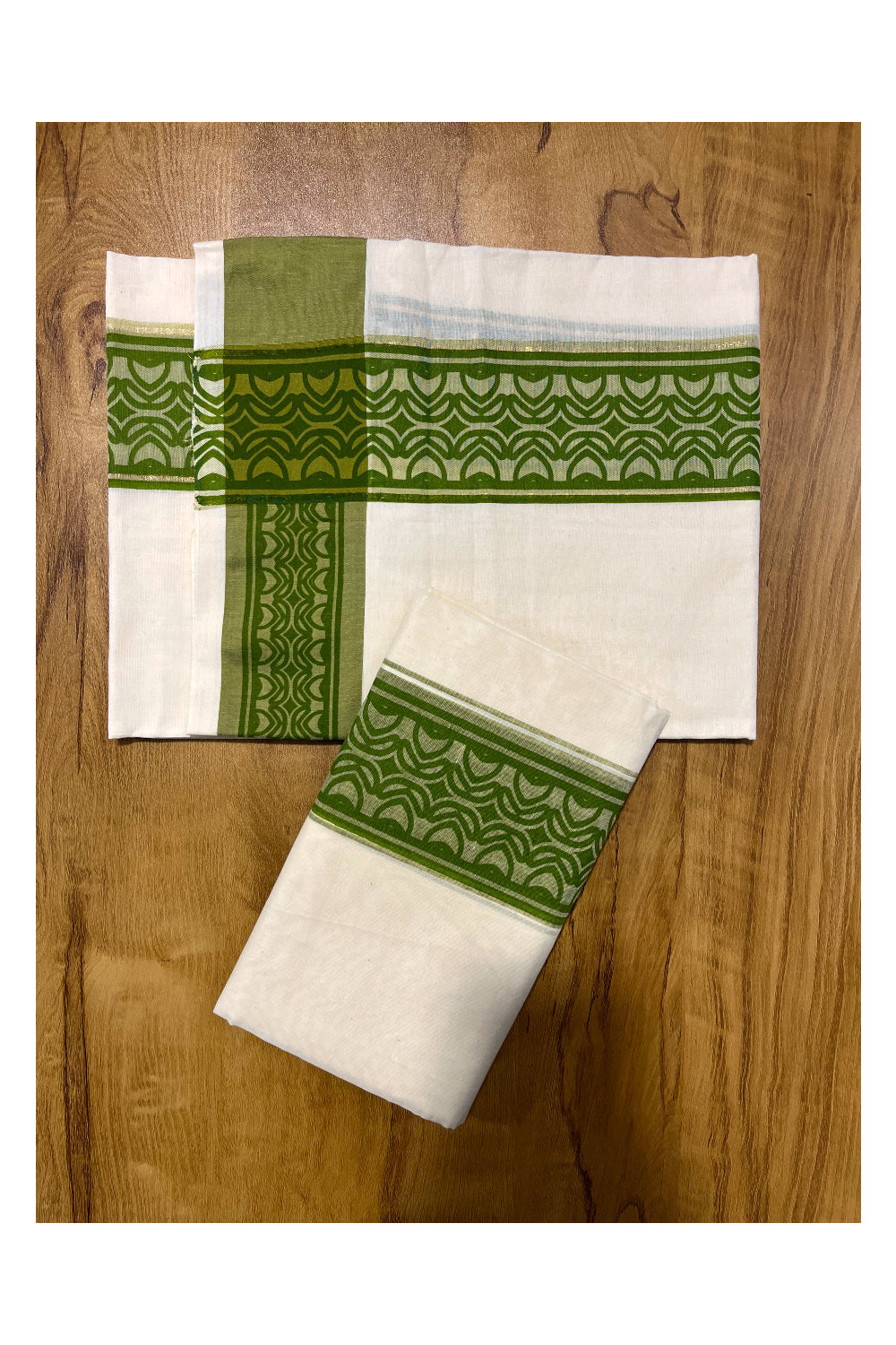 Kerala Cotton Single Set Mundu (Mundum Neriyathum) with Green Block print Border 2.80Mtrs