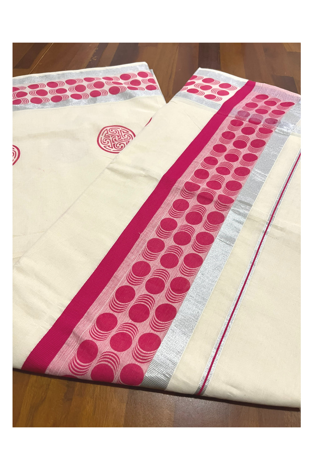 Pure Cotton Off White Kerala Saree with Pink Block Printed Silver Border (Onam Saree 2023)