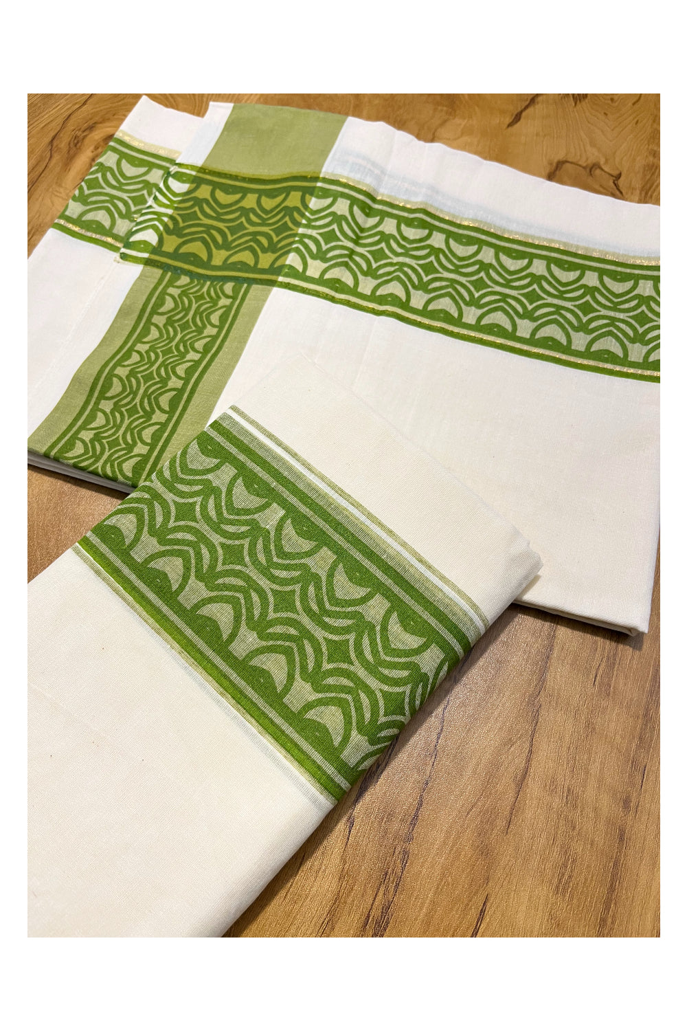 Kerala Cotton Single Set Mundu (Mundum Neriyathum) with Green Block print Border 2.80Mtrs