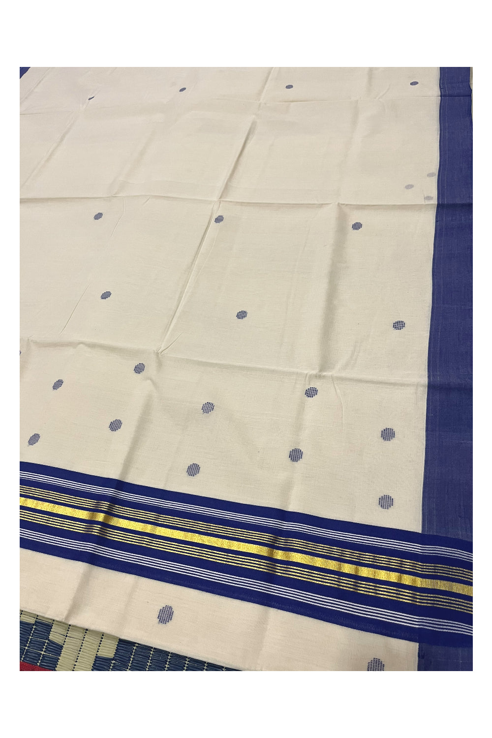 Southloom Balaramapuram Unakkupaavu Handloom Kasavu Saree with Blue Border and Butta Works on Body (Onam Saree 2023)