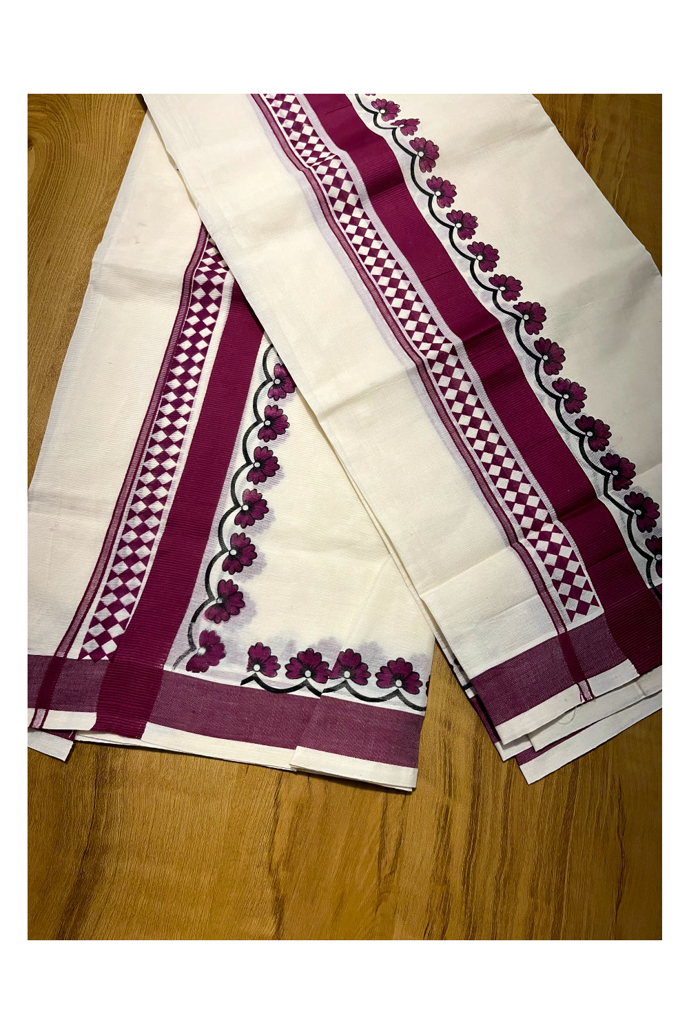 Kerala Cotton Single Set Mundu (Mundum Neriyathum) with Magenta Block printed work Border 2.80 Mtrs