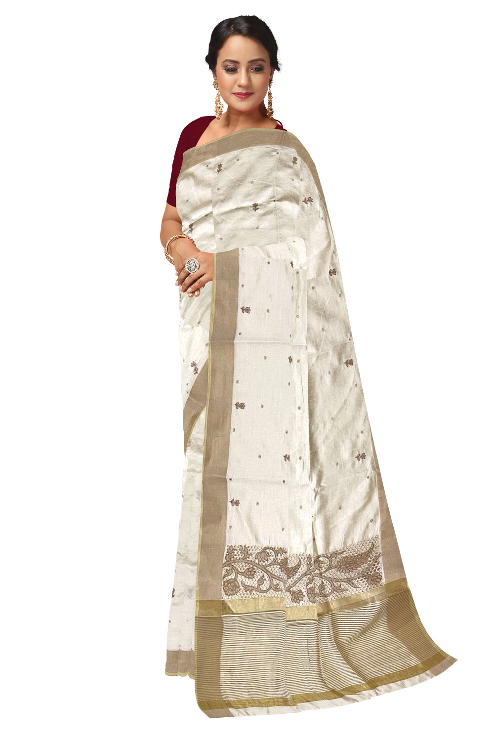 Southloom Off White Thread Work Cotton Saree with Hacoba Floral Designs on Munthani