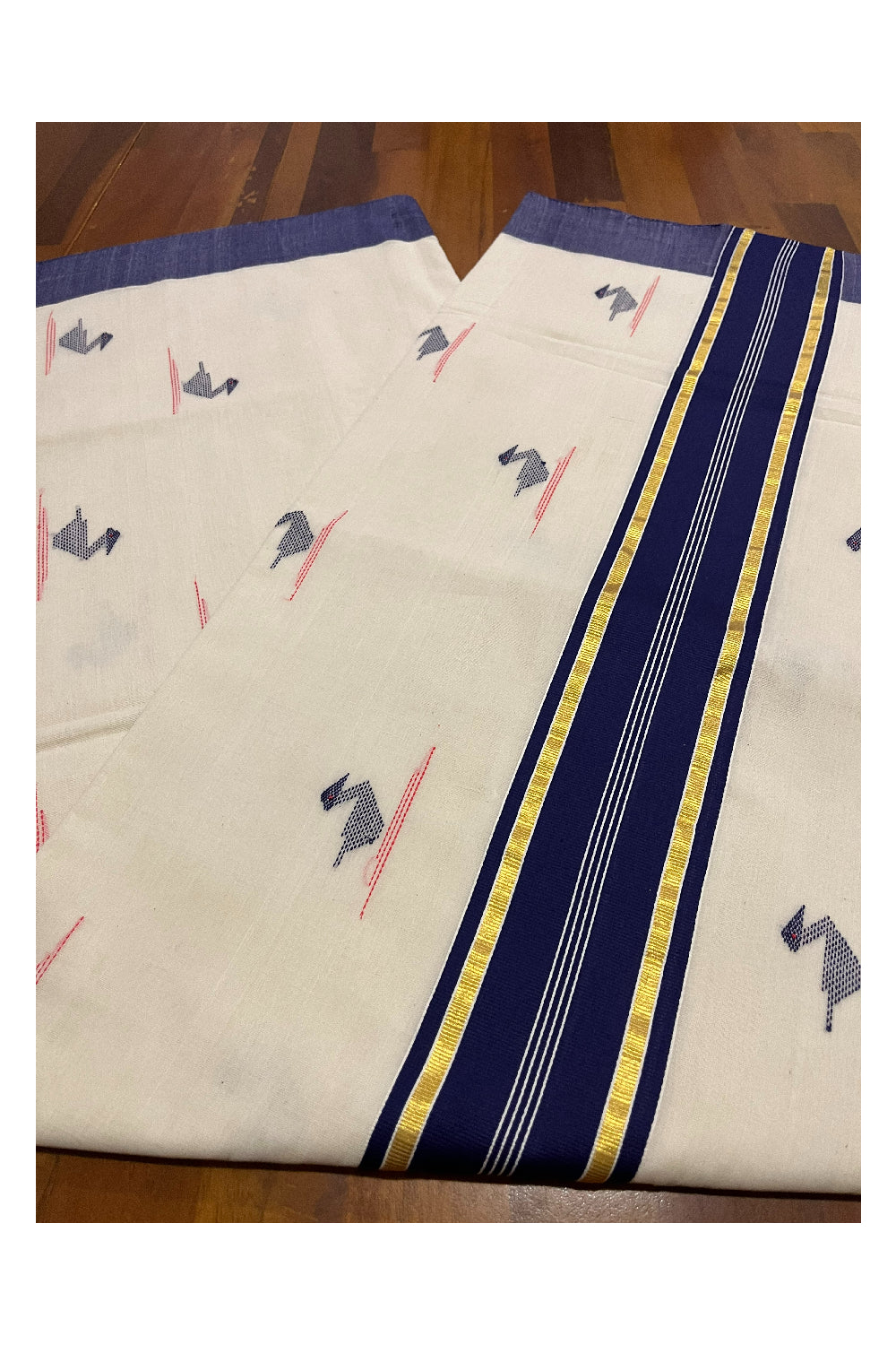 Southloom Balaramapuram Unakkupaavu Handloom Kasavu Saree with Blue Border and Butta Works on Body (Onam Saree 2023)