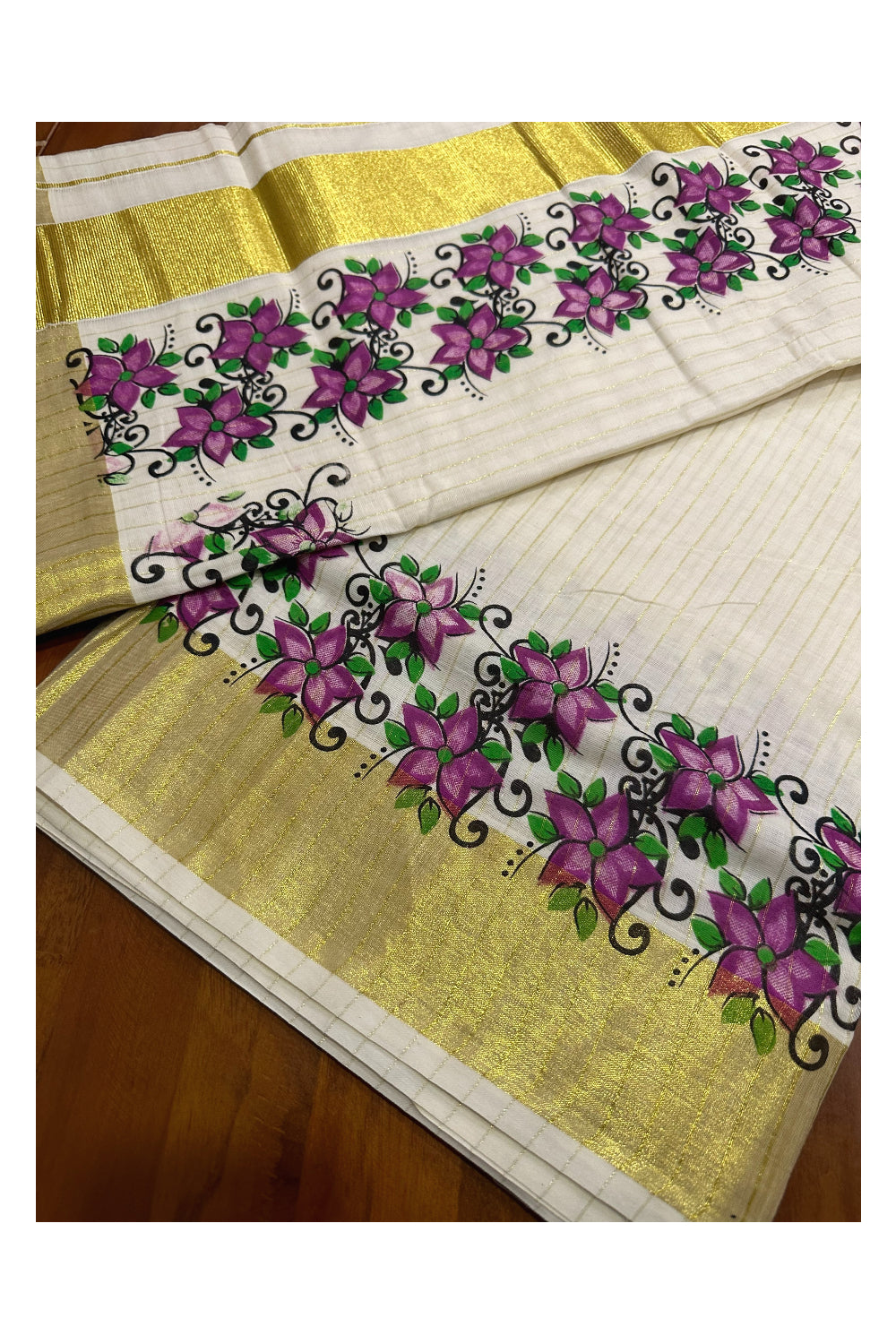 Kerala Pure Cotton Magenta Floral Printed and Kasavu Lines Saree (Onam Saree 2023)