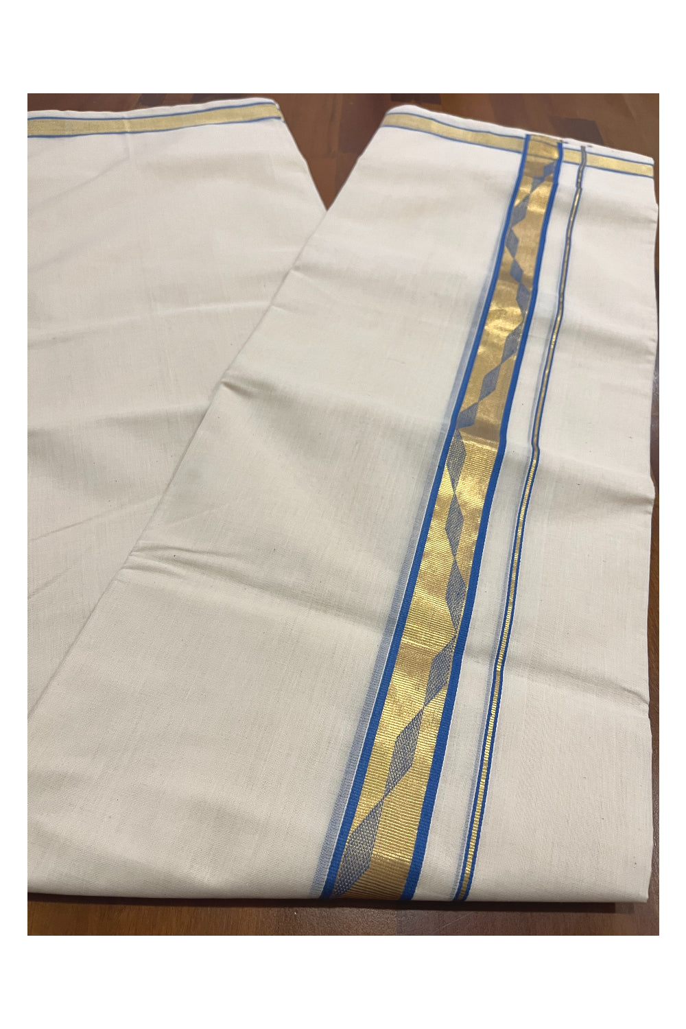 Southloom Premium Balaramapuram Unakkupaavu Handloom Mundu with Blue and Kasavu Woven Border (South Indian Kerala Dhoti)