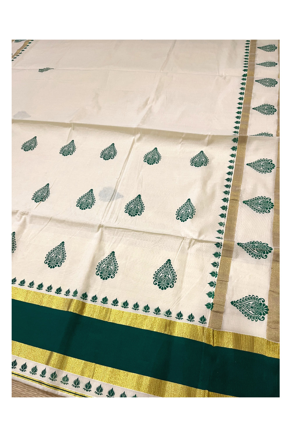 Pure Cotton Kerala Saree with Green Block Printed Kasavu Border (Onam Saree 2023)