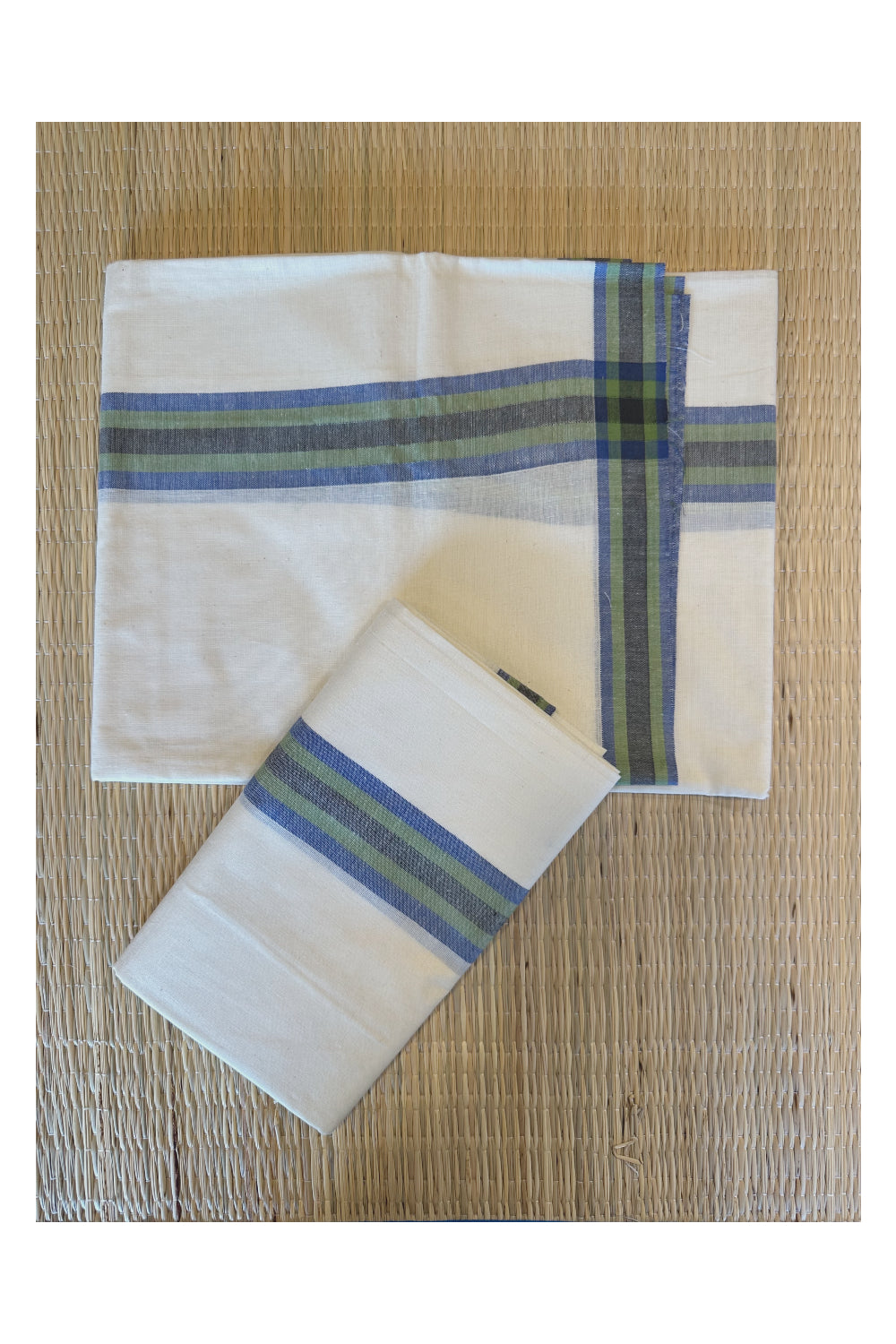 Kerala Cotton Mundum Neriyathum Single (Set Mundu) with Mulloth Design Green and Blue Border (Extra Soft Cotton)