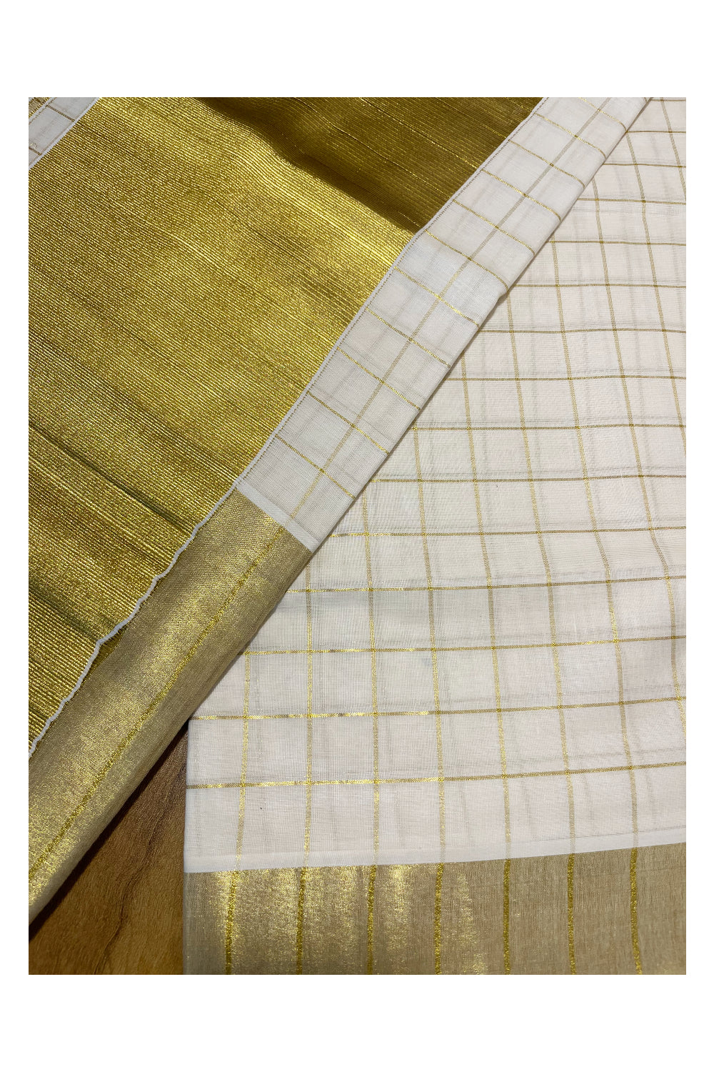 Kerala Cotton Kasavu Saree with Check Design on Body