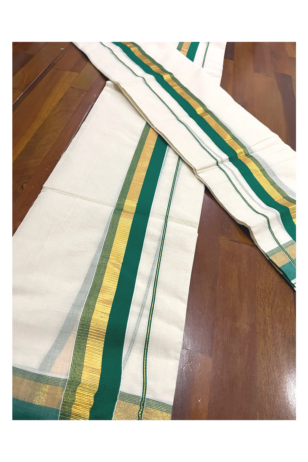 Pure Cotton Kerala Single Set Mundu (Mundum Neriyathum) with Green and Kasavu Border 2.80 Mtrs (Onam Set Mundu 2023)