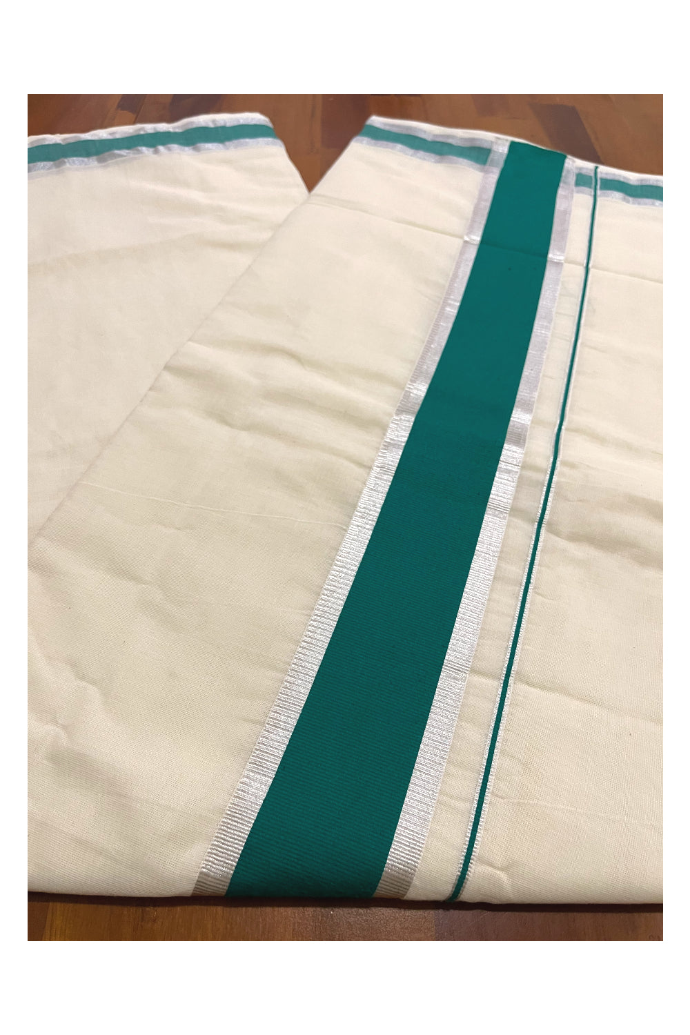 Pure Cotton Kerala Saree with Green and Silver Kasavu Border