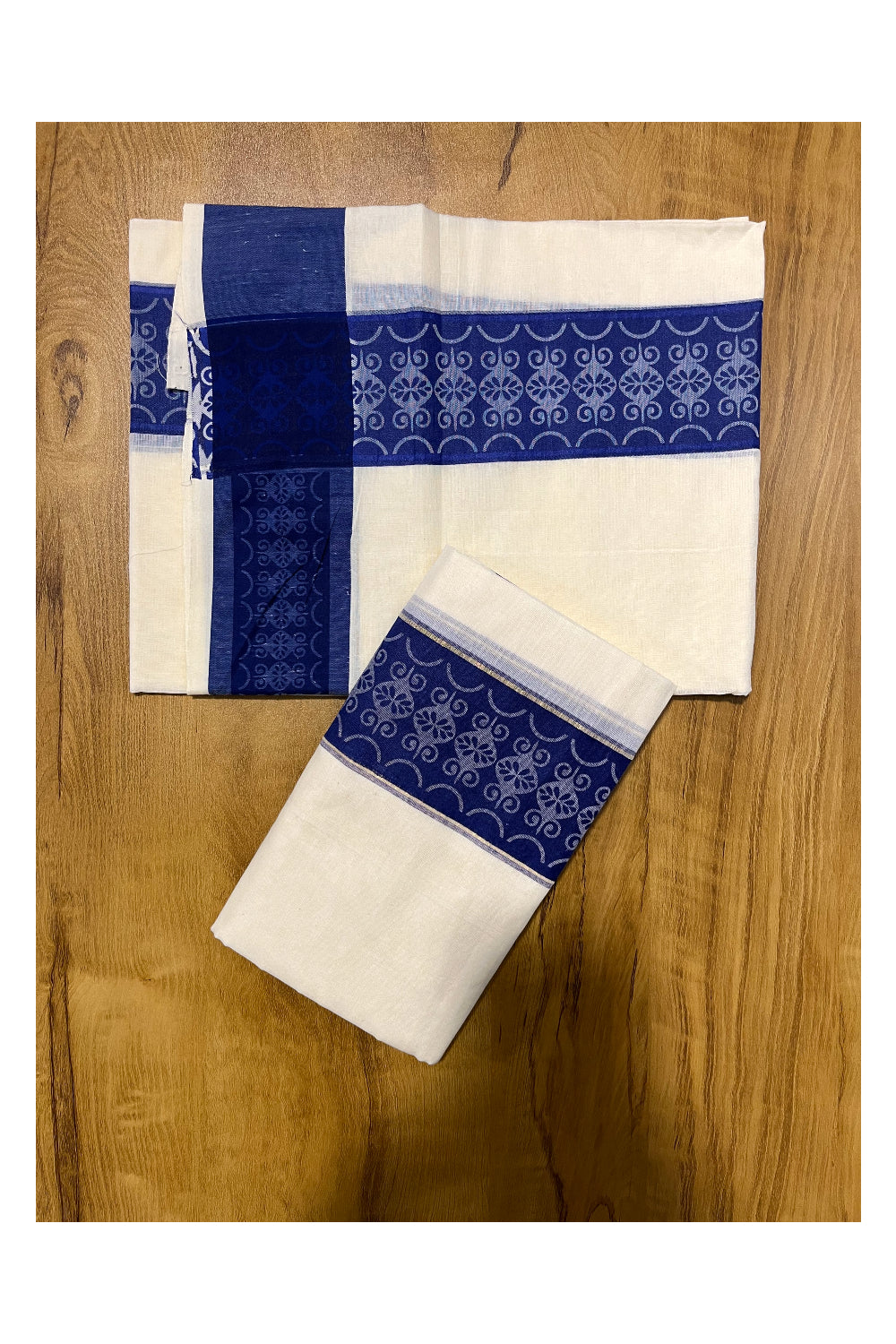 Kerala Cotton Single Set Mundu (Mundum Neriyathum) with Blue Block print Border 2.80Mtrs