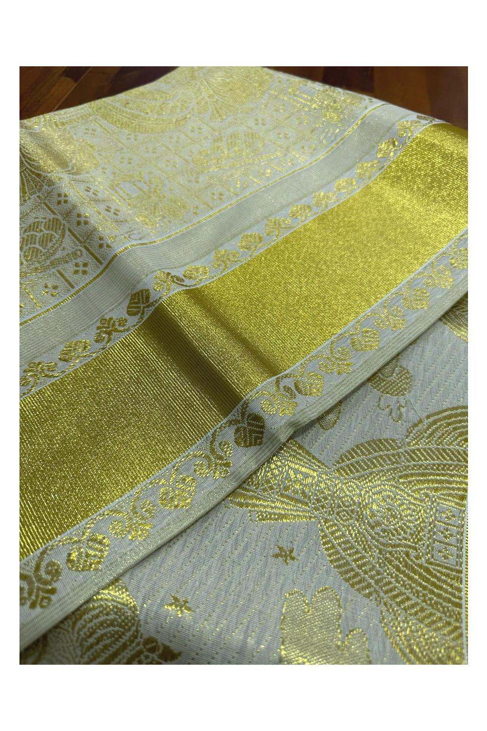 Kerala Pure Cotton Krishna Heavy Woven Work Kasavu Saree (Onam Saree 2023)